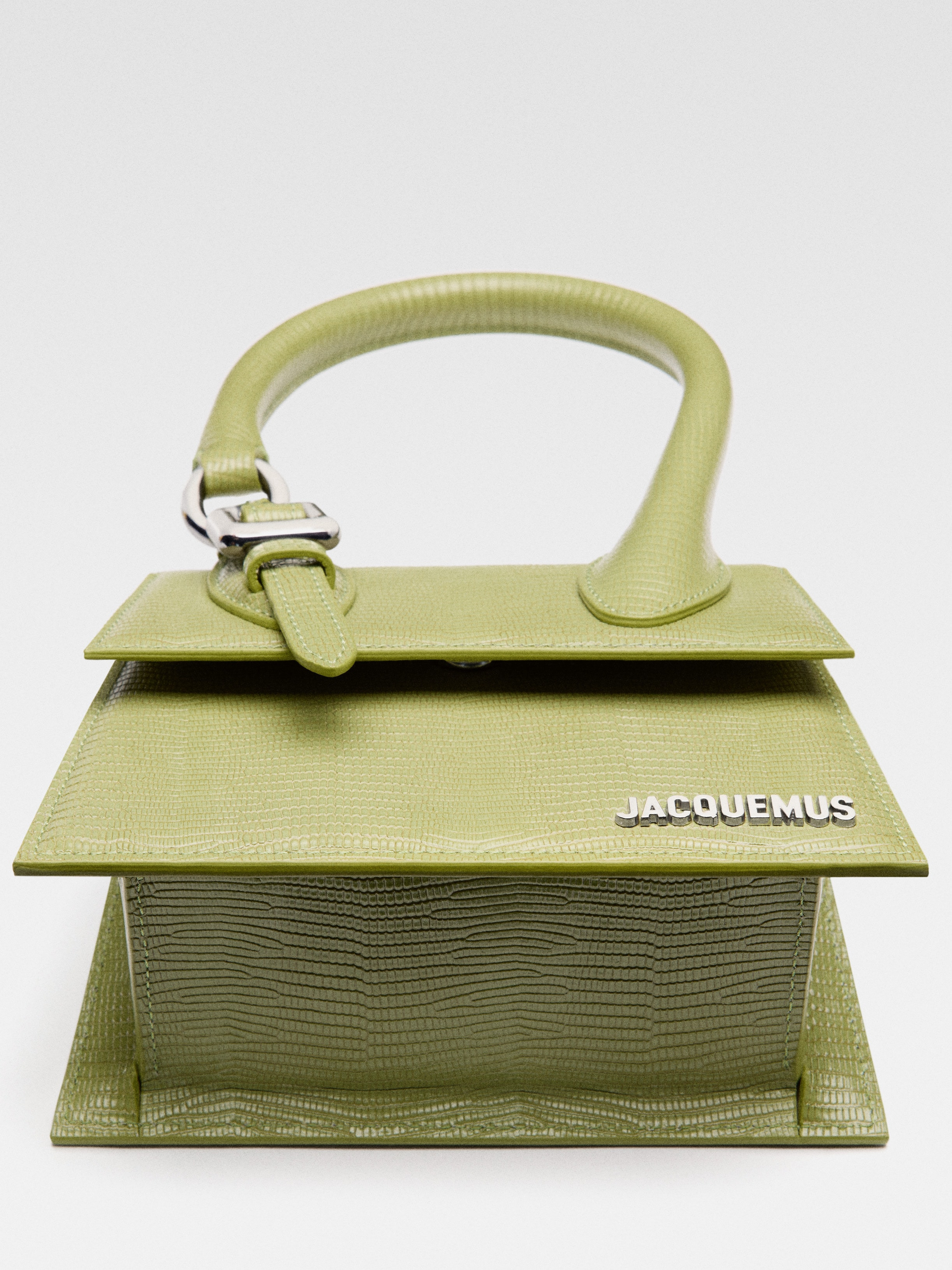 The medium Chiquito with buckle - 4