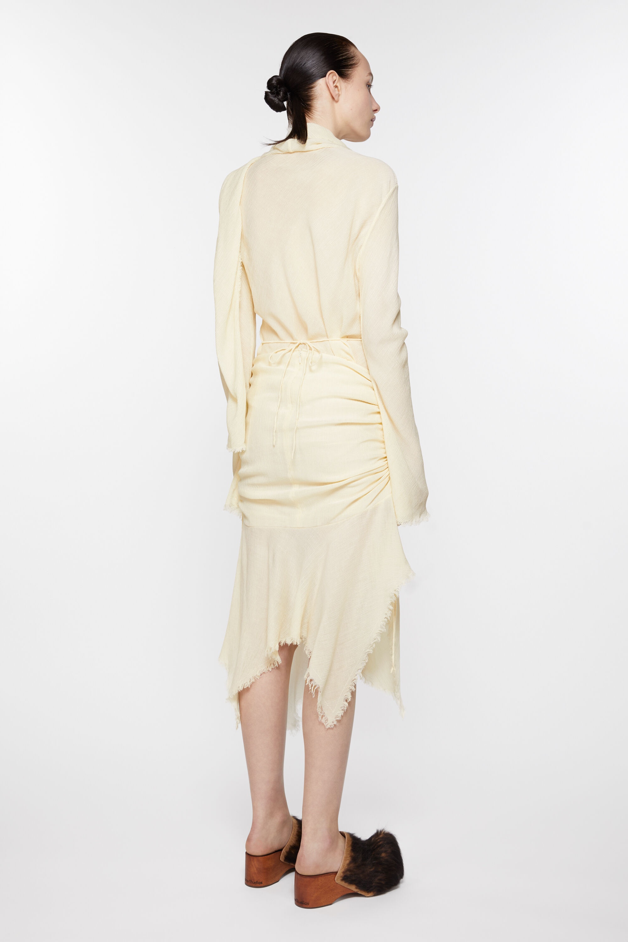 Draped asymmetric skirt - Warm white - 3