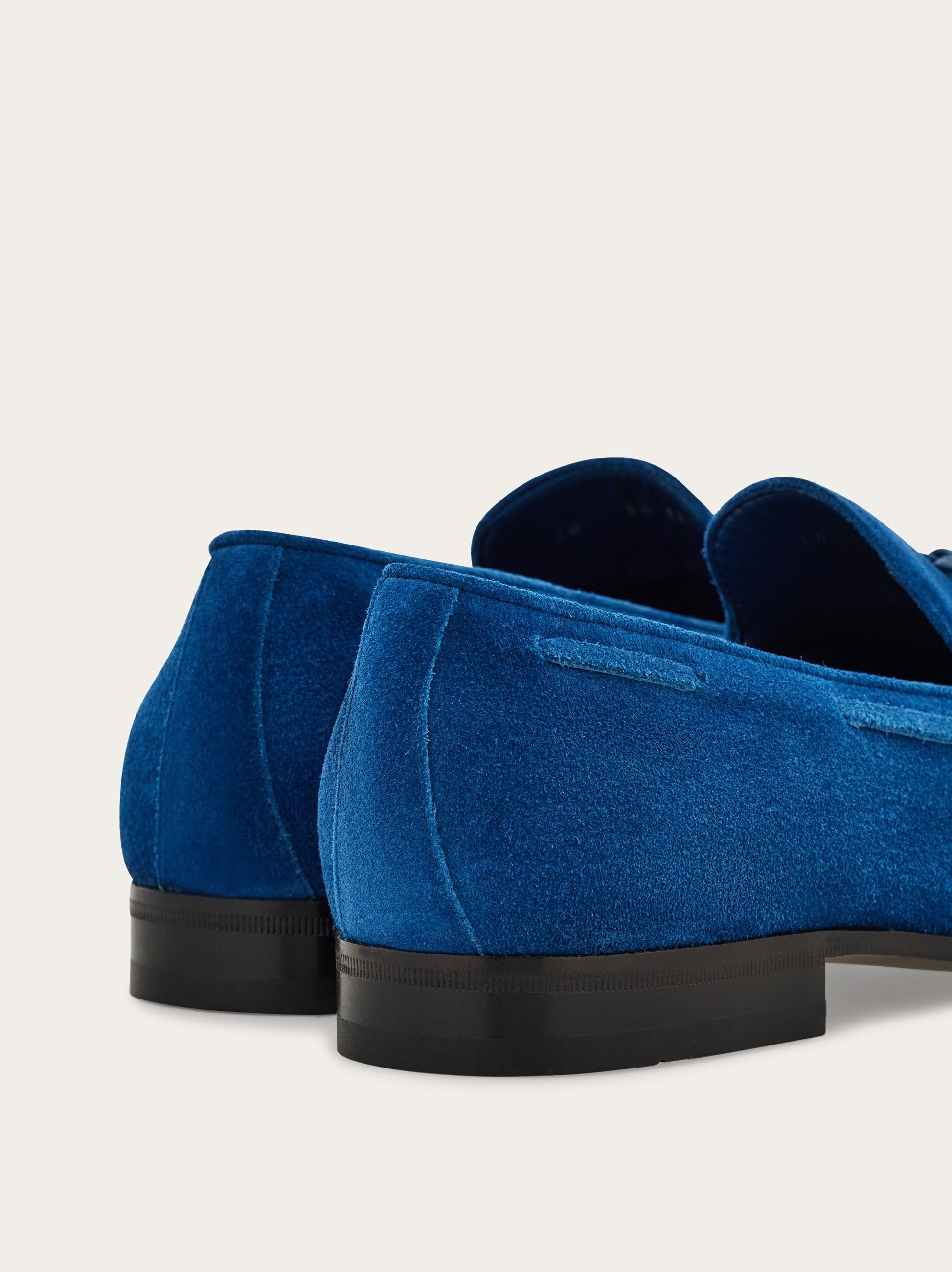 Loafer with tassels - 3