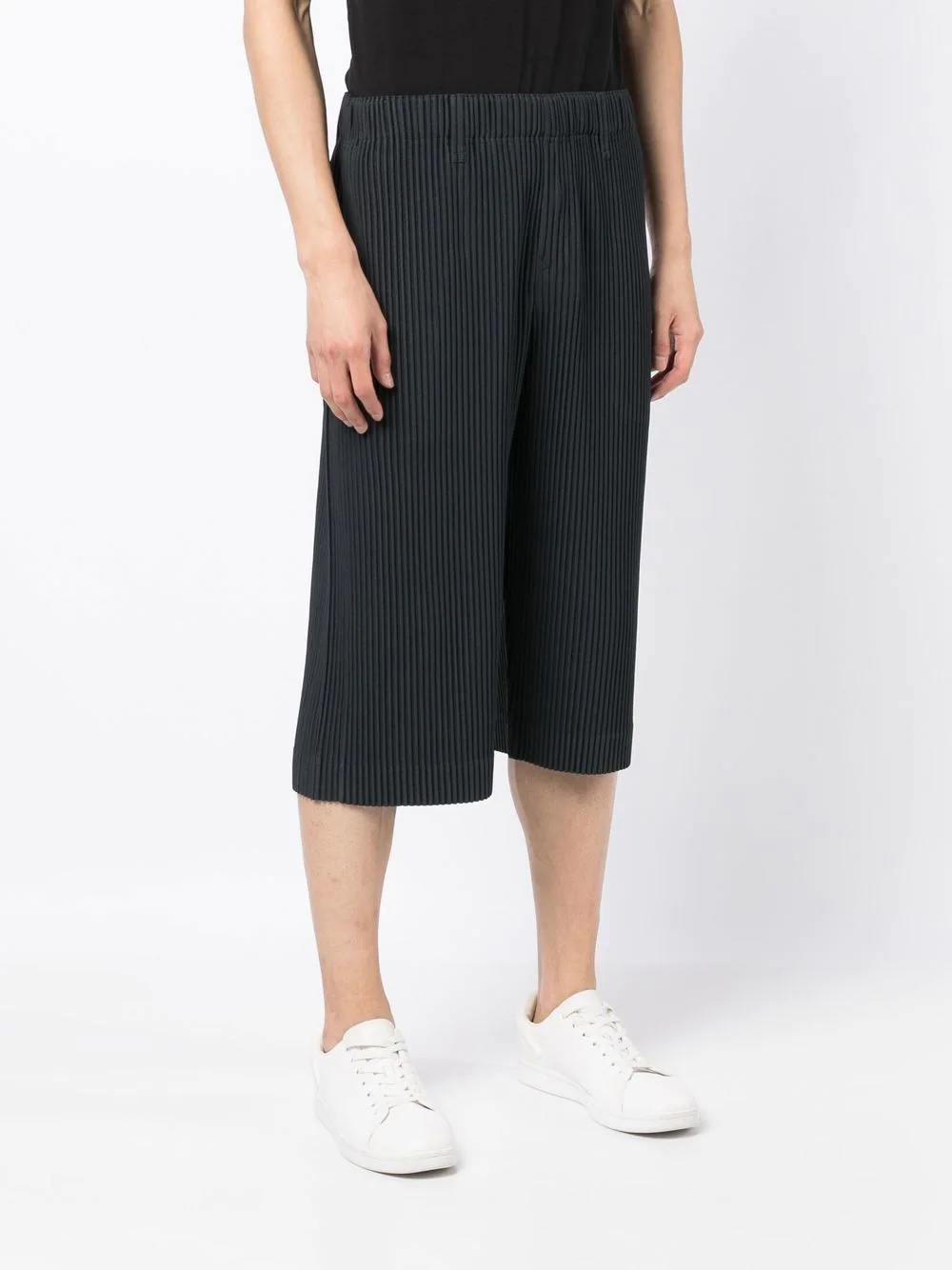 tailored pleated shorts - 3