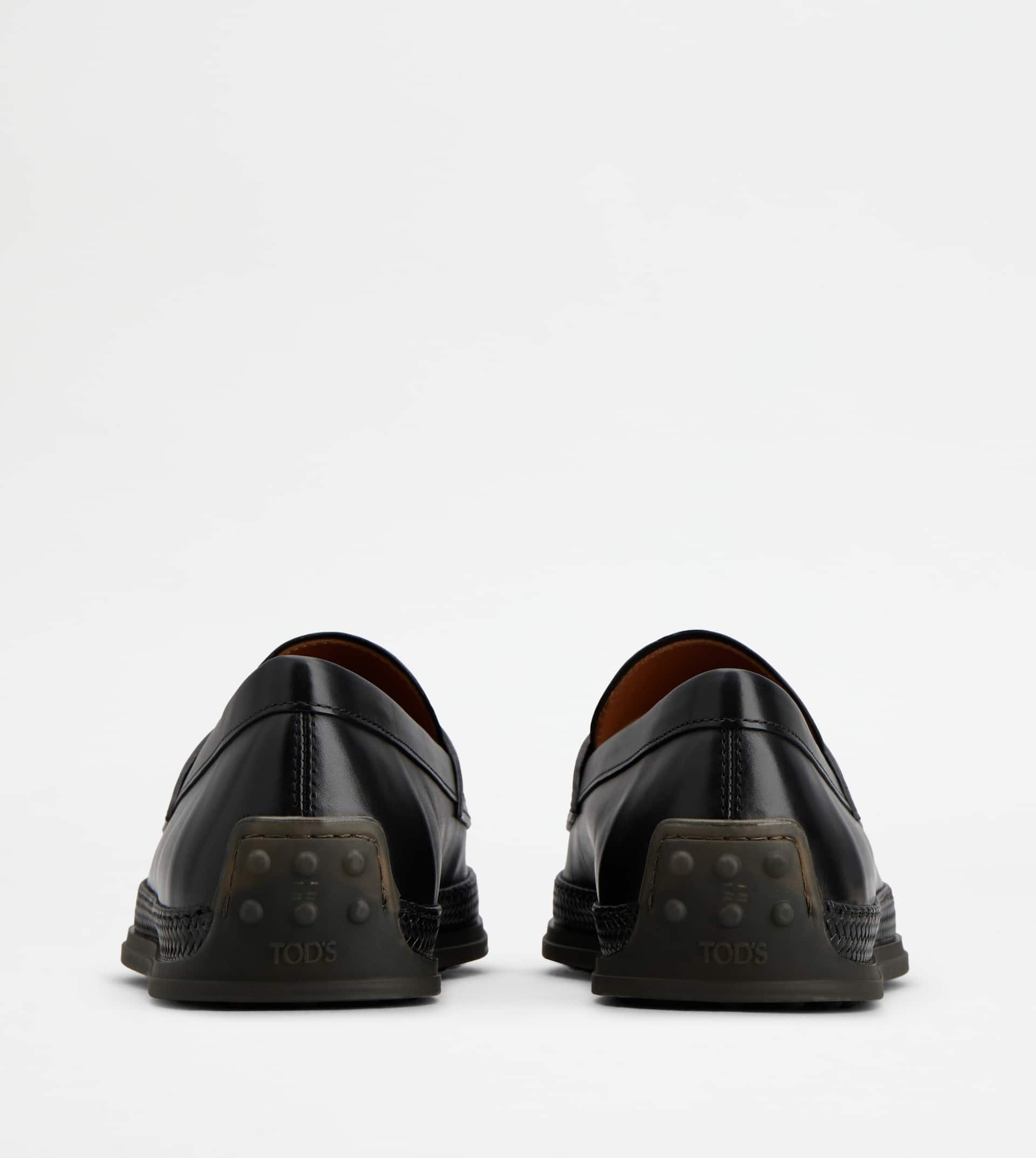 LOAFERS IN LEATHER - BLACK - 3