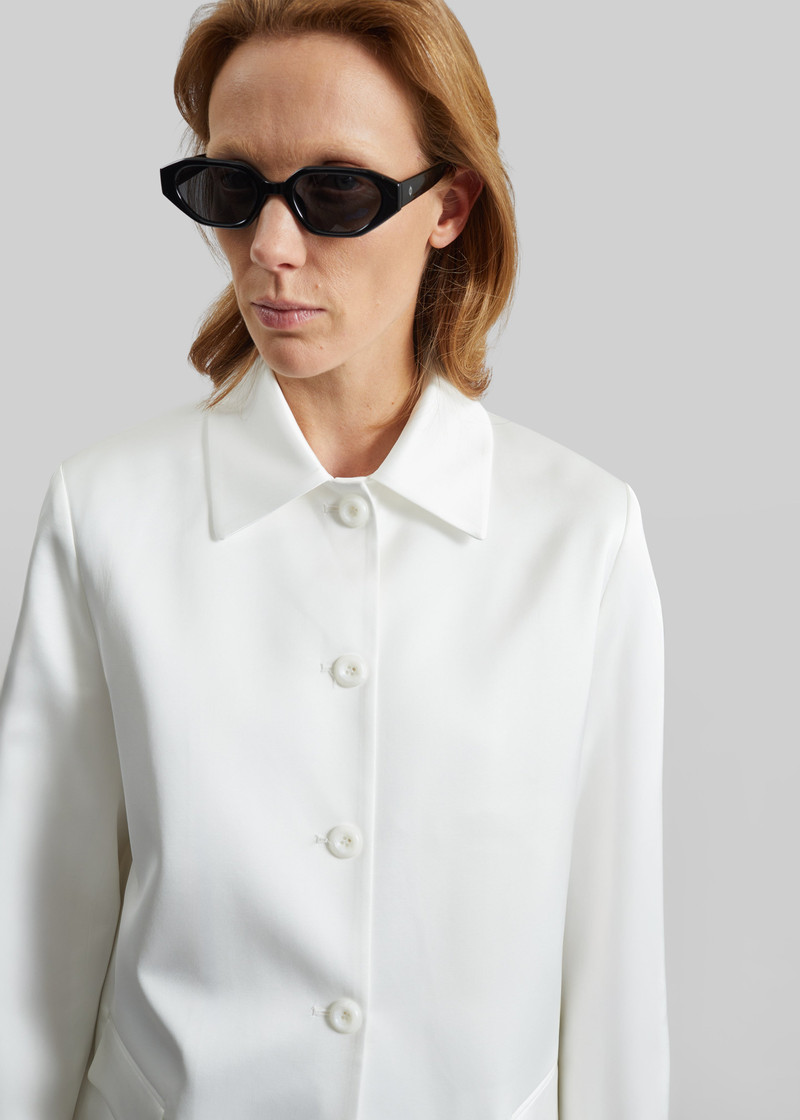Vavin Satin Long Jacket - White 5