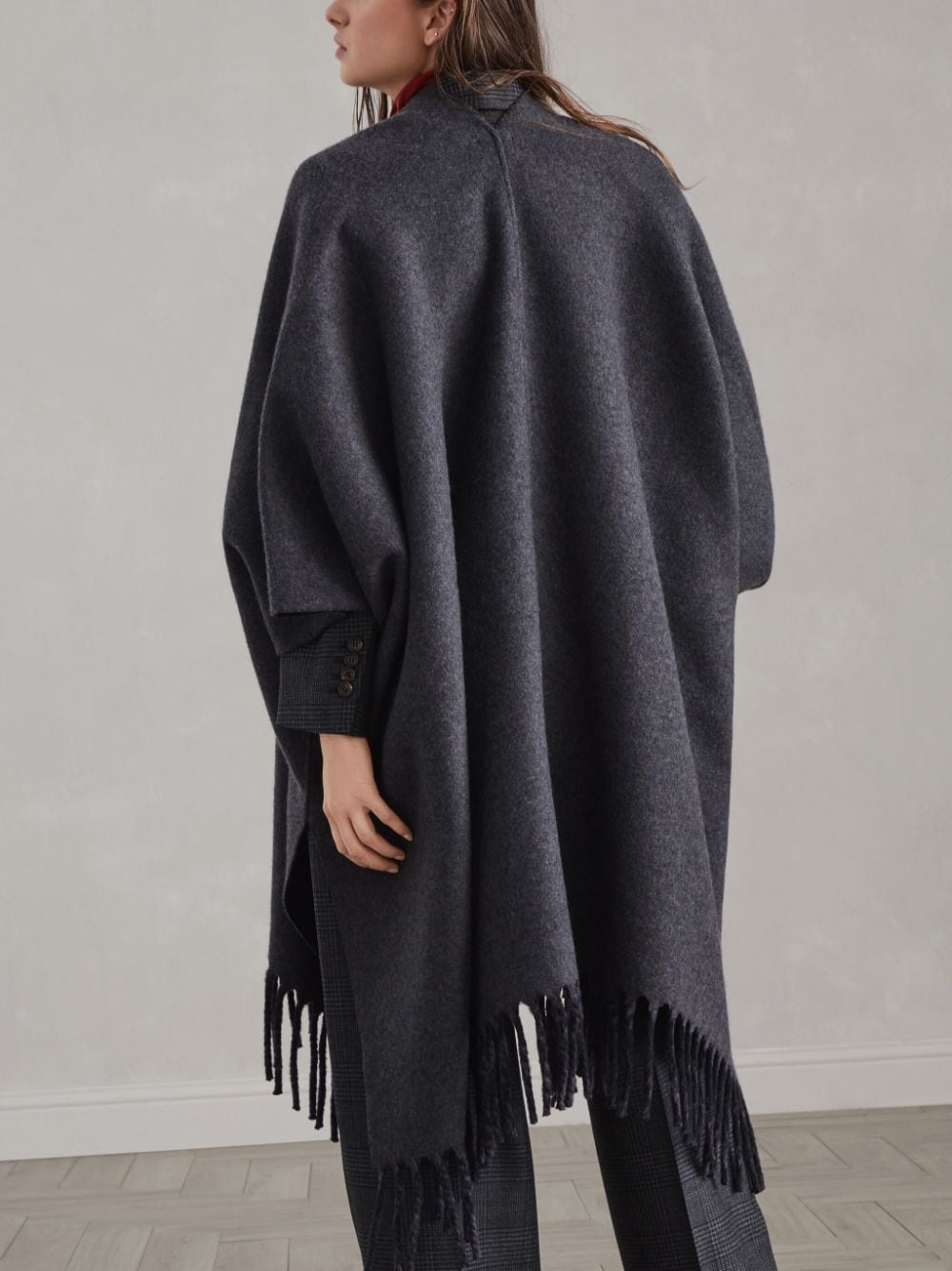 fringe-detail poncho - 4