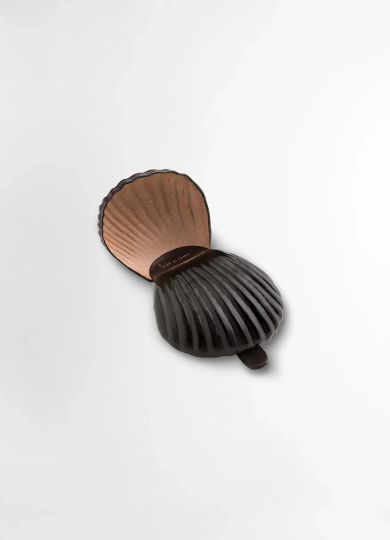 CARLOS PENAFIEL SHELL COIN PURSE 3