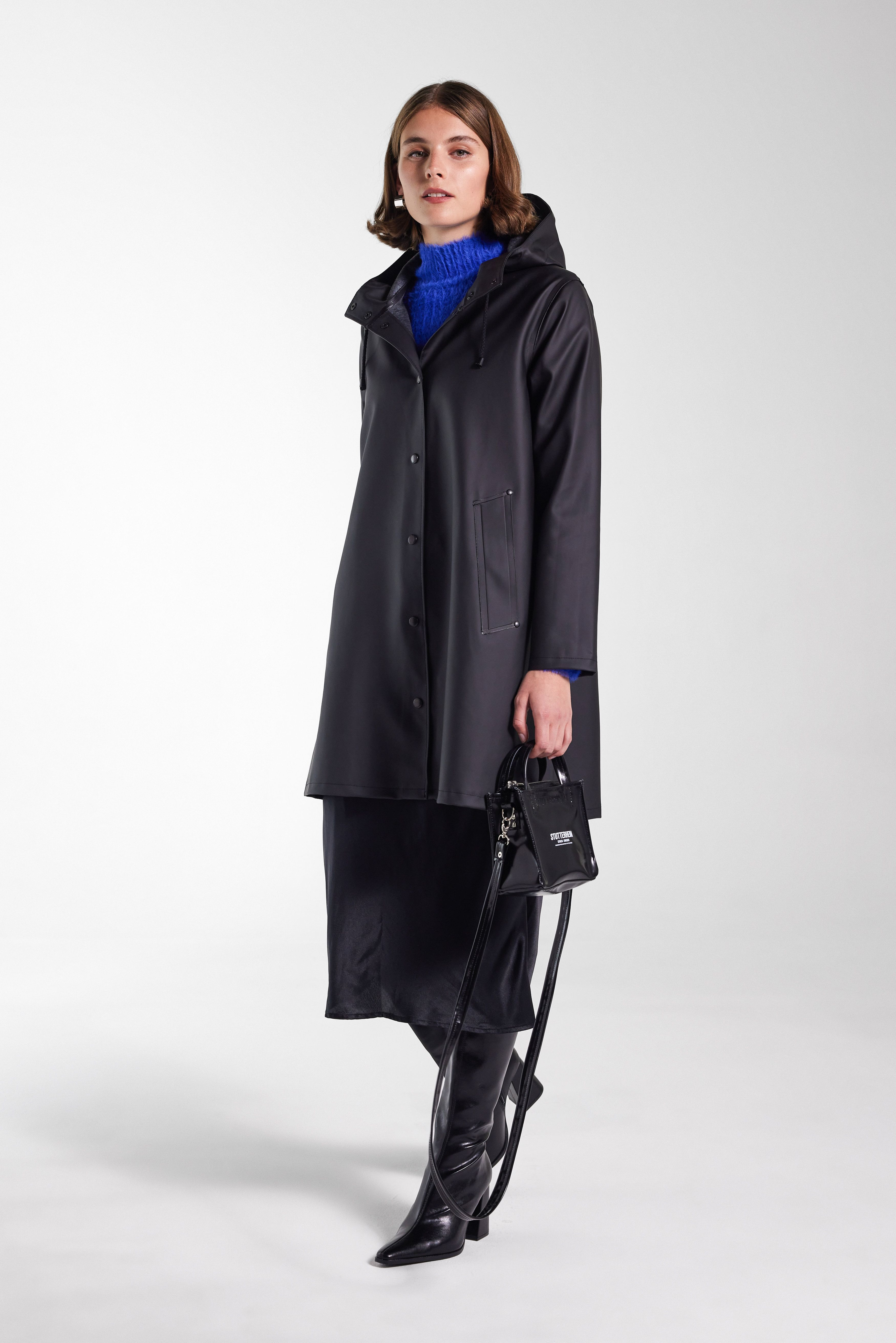 Black Raincoat for Women - Mosebacke - 5