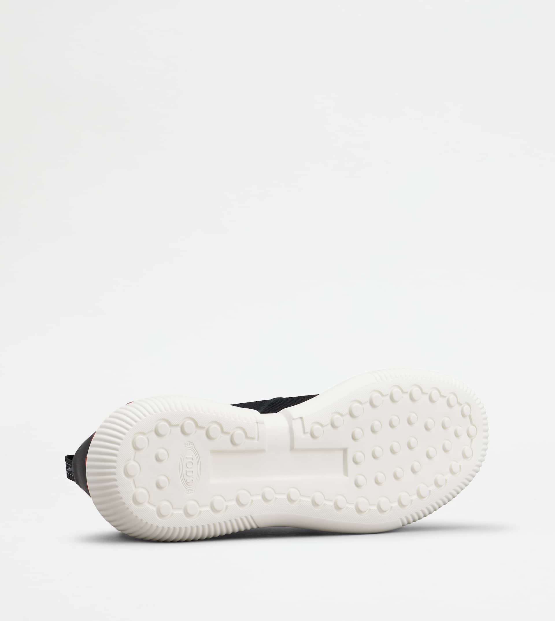 NO_CODE KNIT IN TECHNICAL FABRIC AND LEATHER - BLACK, RED, WHITE - 4