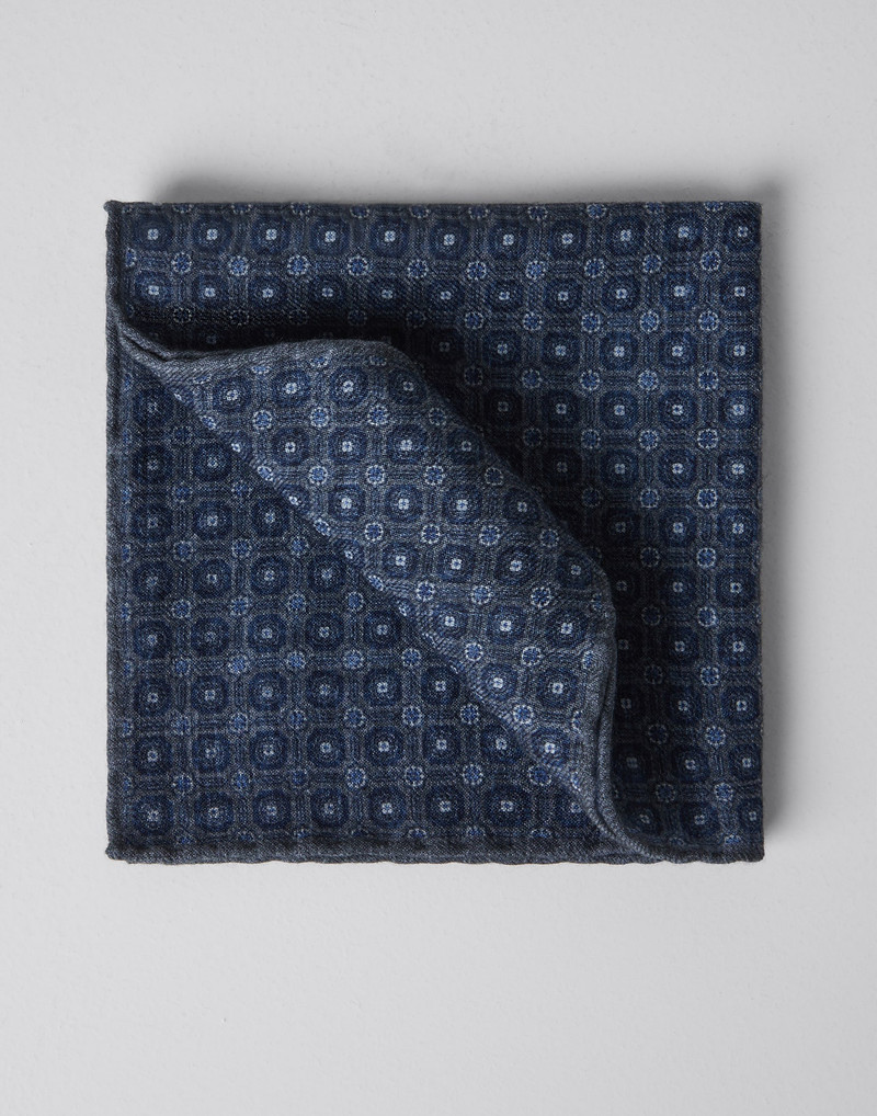 Double face wool flannel pocket square 1