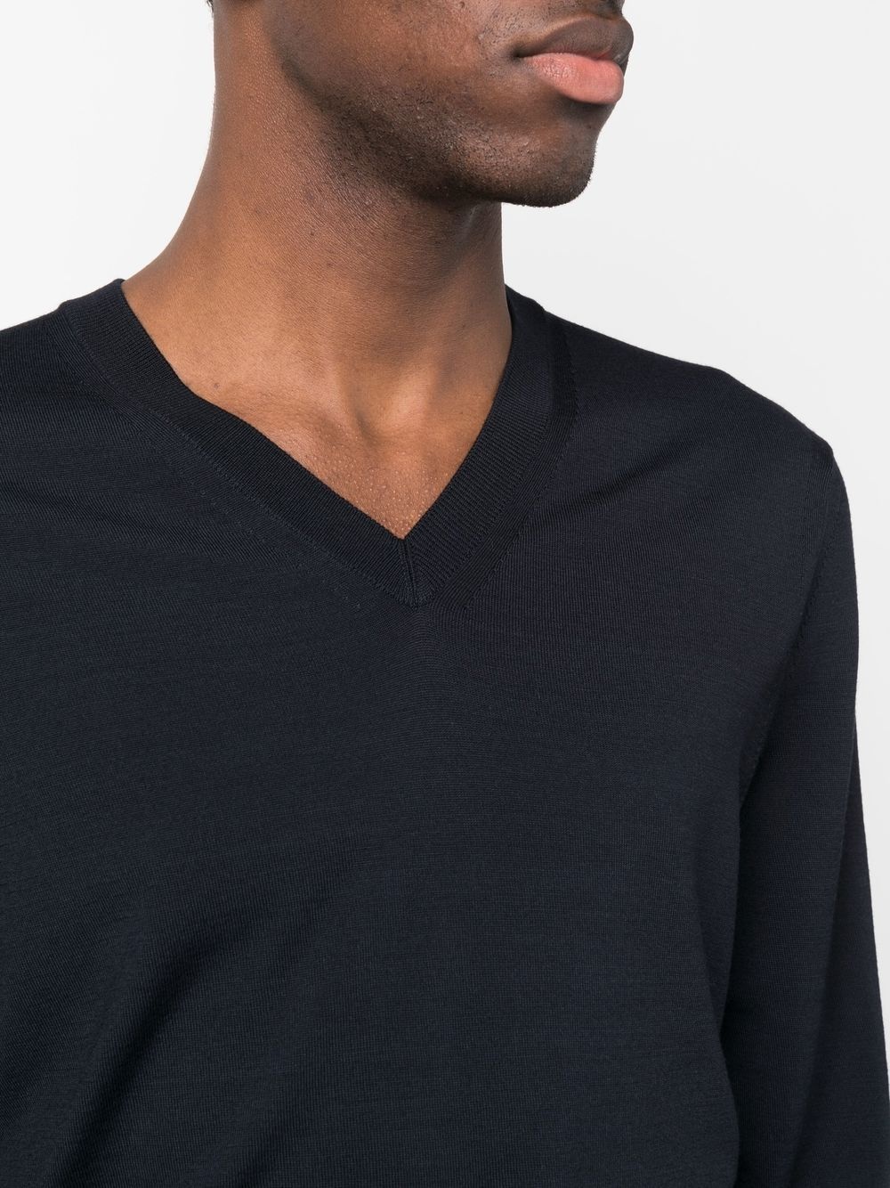 V-neck wool jumper - 5