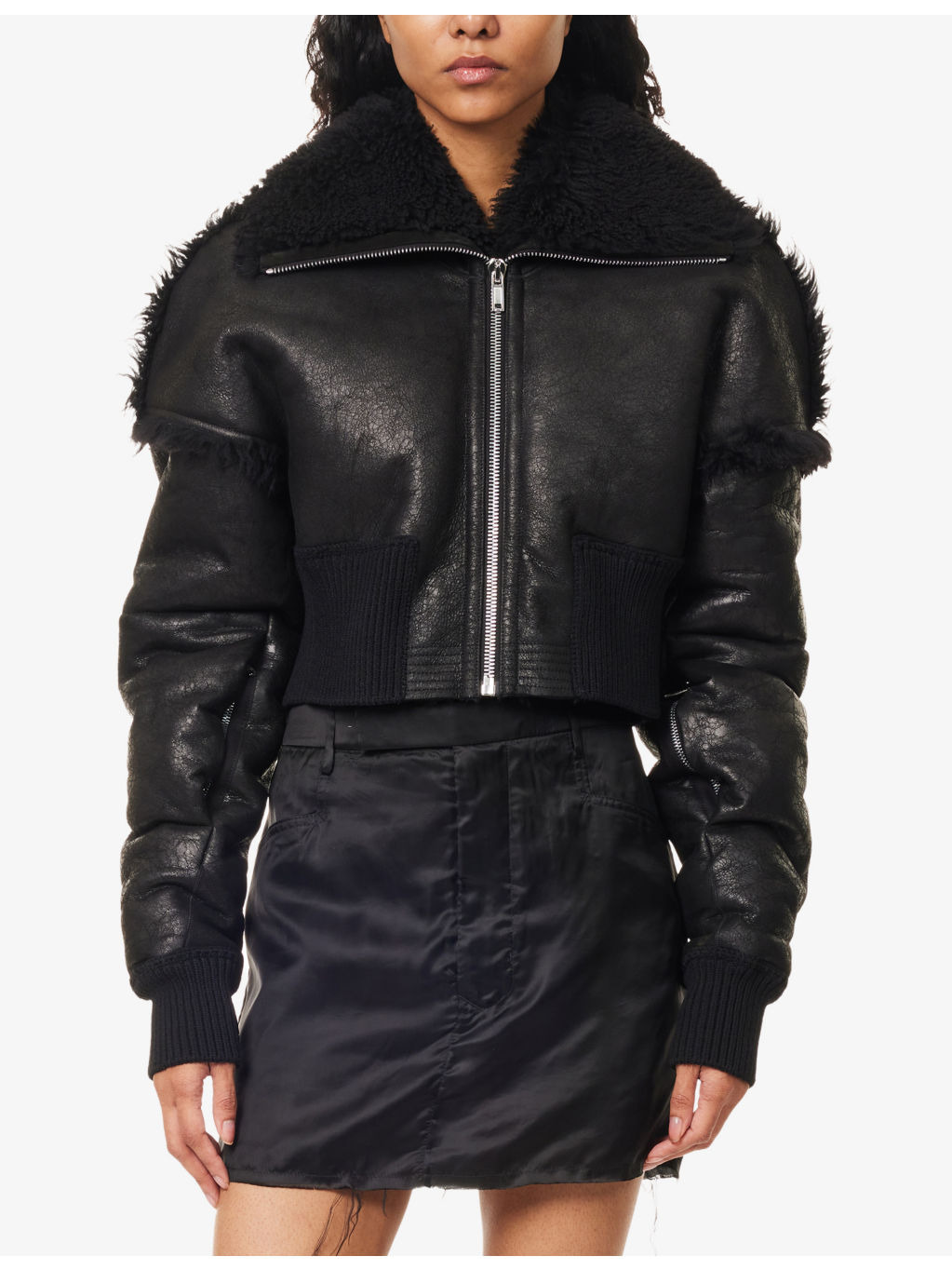 Exaggerated-Collar Cropped Shearling Jacket - 3