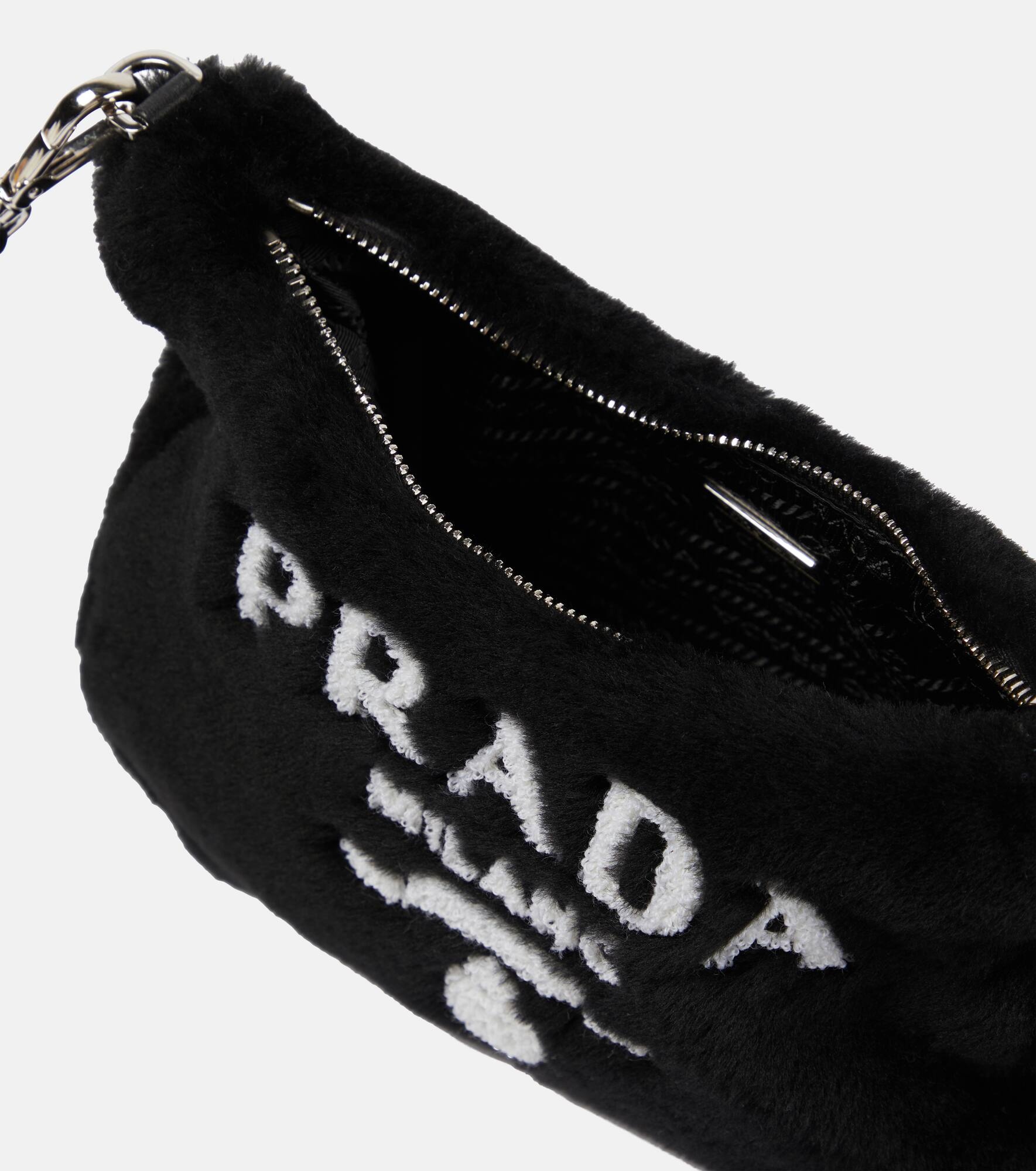 Re-Edition 2005 Small shoulder bag - 3