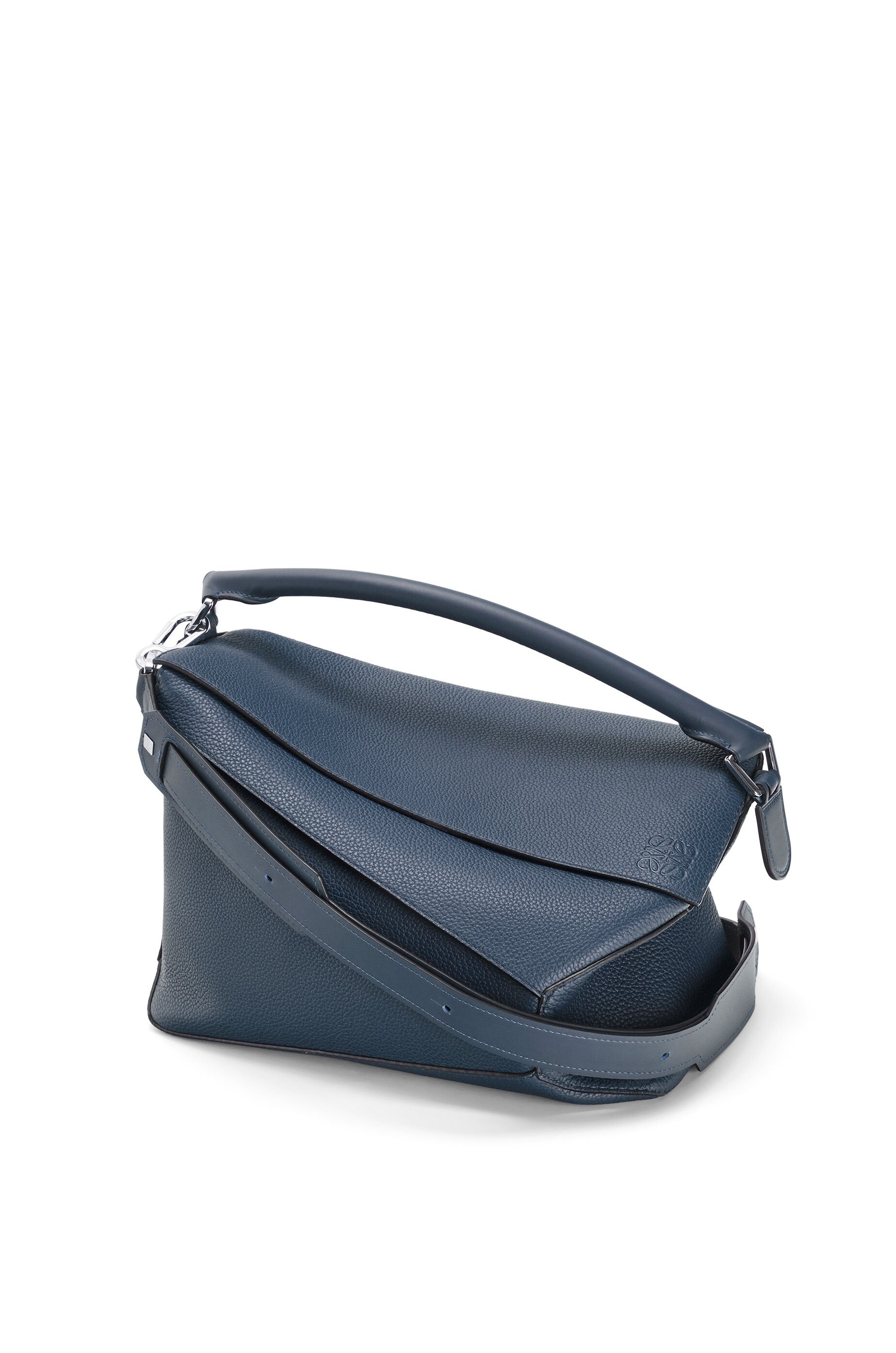 Large Puzzle bag in grained calfskin 3