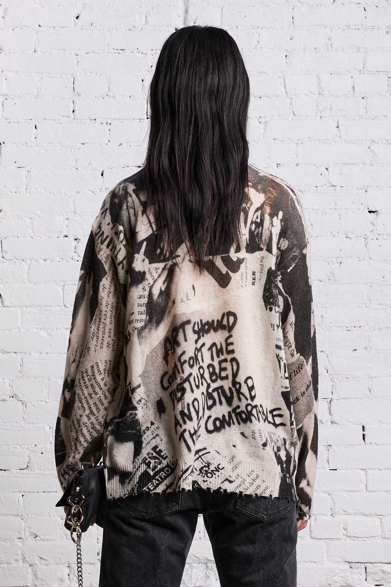 PRINTED BOYFRIEND SWEATER - NEWSPAPER - 7