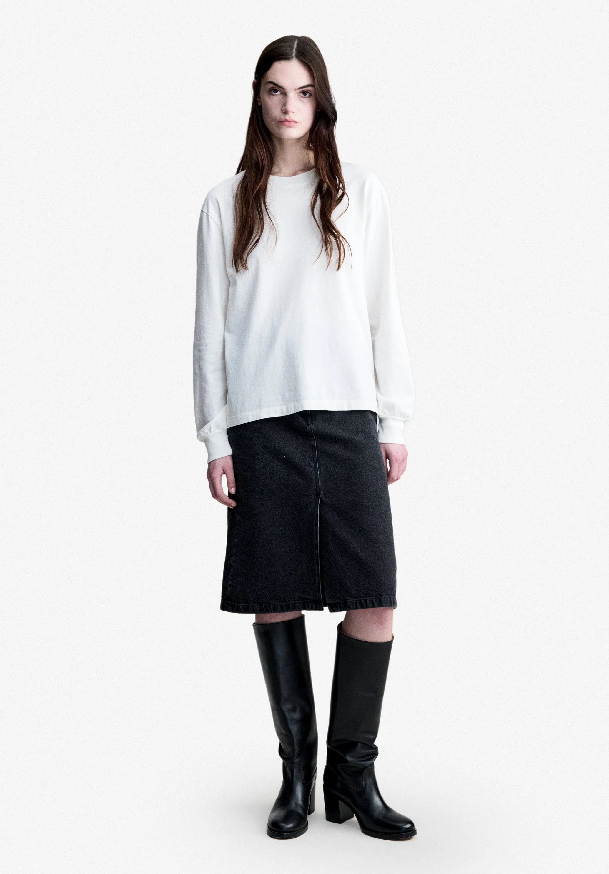 A.P.C. WINTER 26 LONG-SLEEVE T-SHIRT - 1