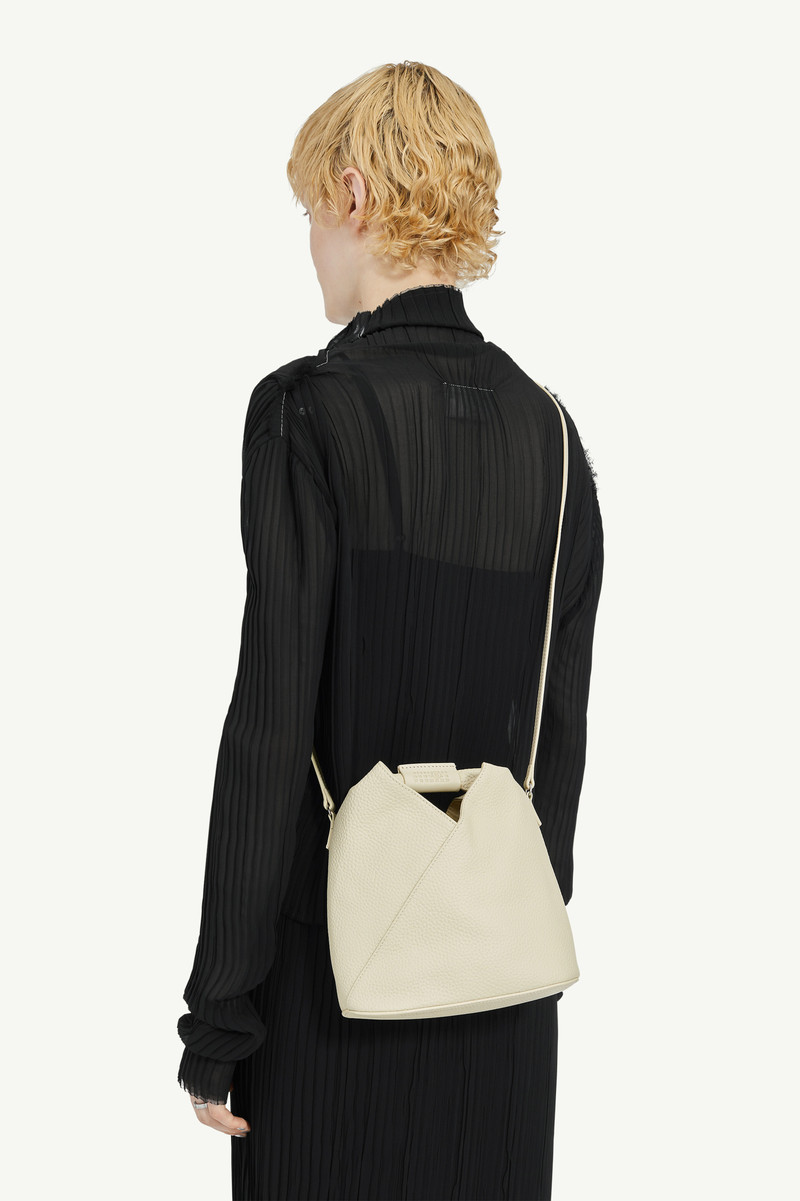 MM6 Maison Margiela Japanese Bag Classic Crossbody outlook