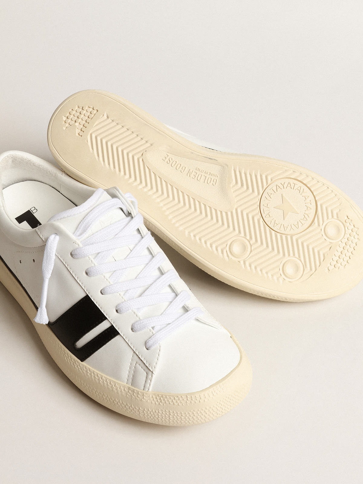 Yatay Model 1B sustainable sneakers with white bio-based upper and black Y - 4