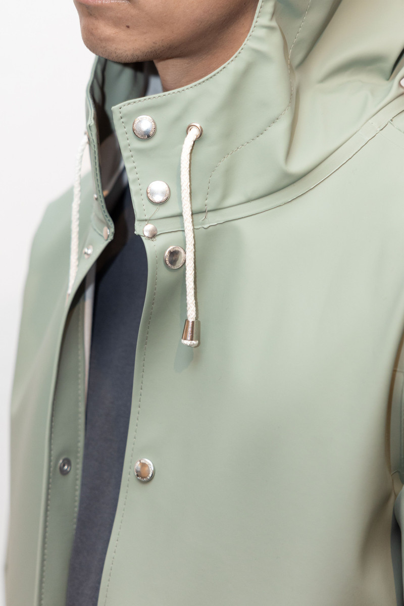 Stutterheim Stockholm Raincoat Khaki Green outlook