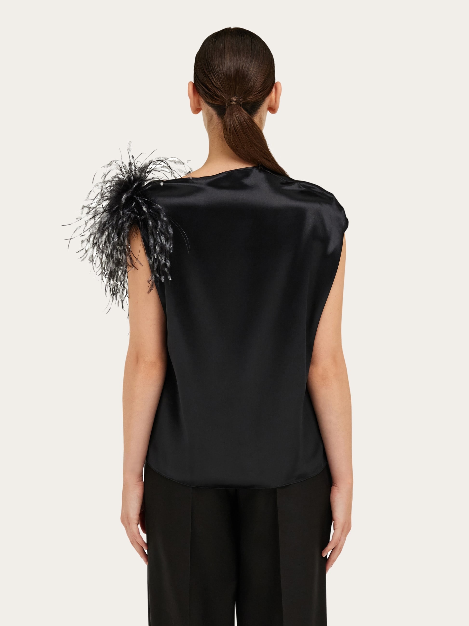 Asymmetric top with feather bouquet - 4