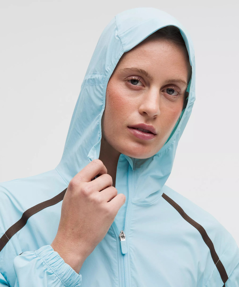 Transformable Windbreaker 4