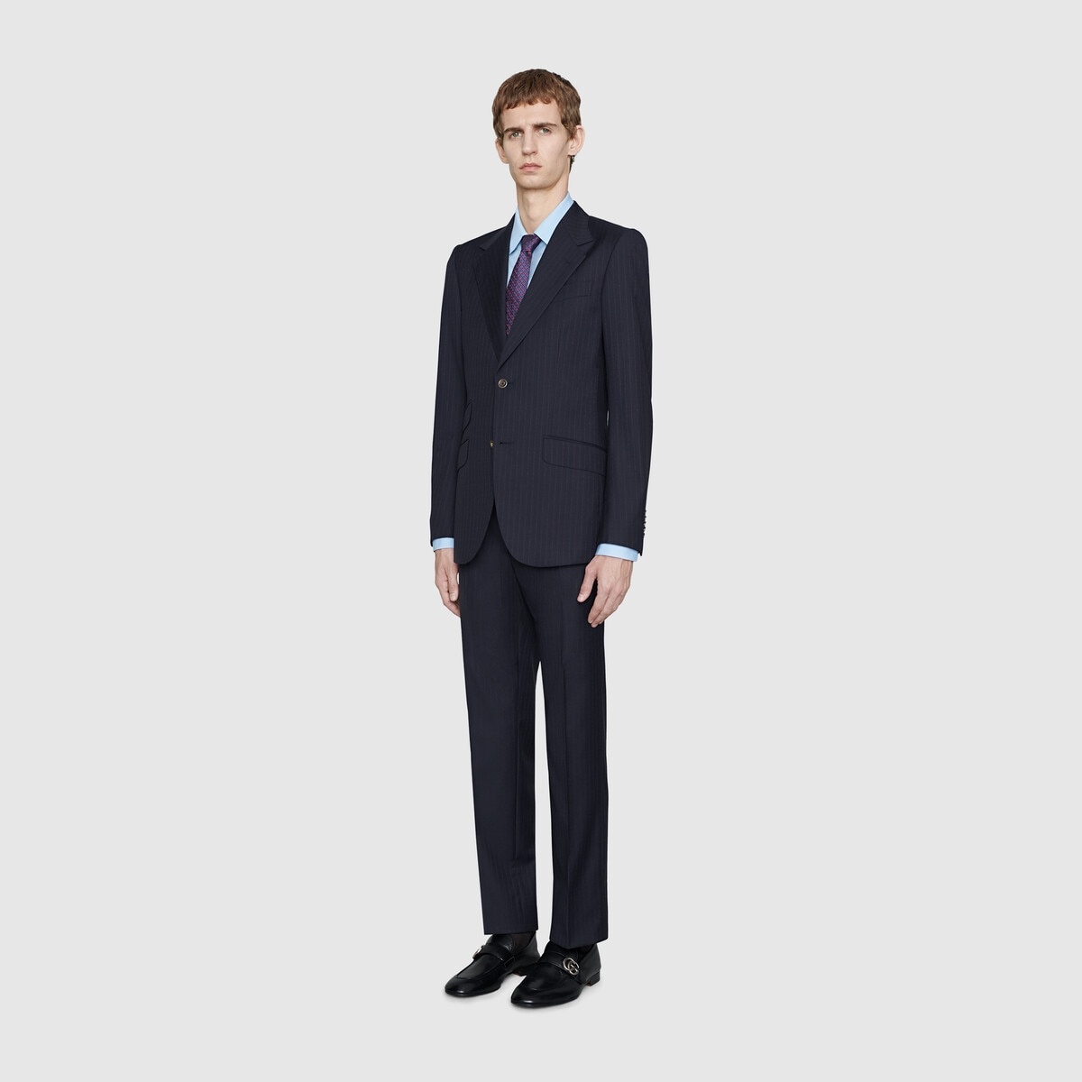 Fitted Gucci pinstripe suit - 2