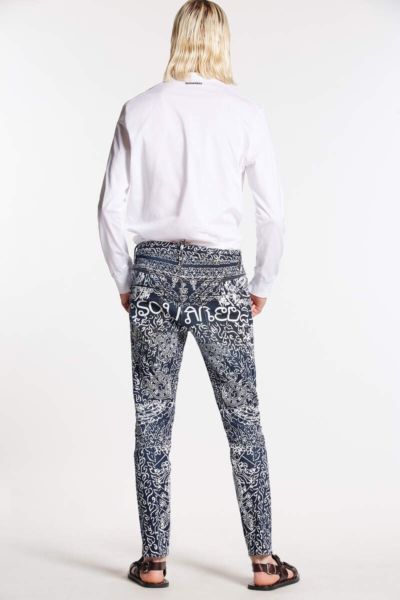 DSQUARED2 THAI PRINT WASH SKATER JEANS | REVERSIBLE