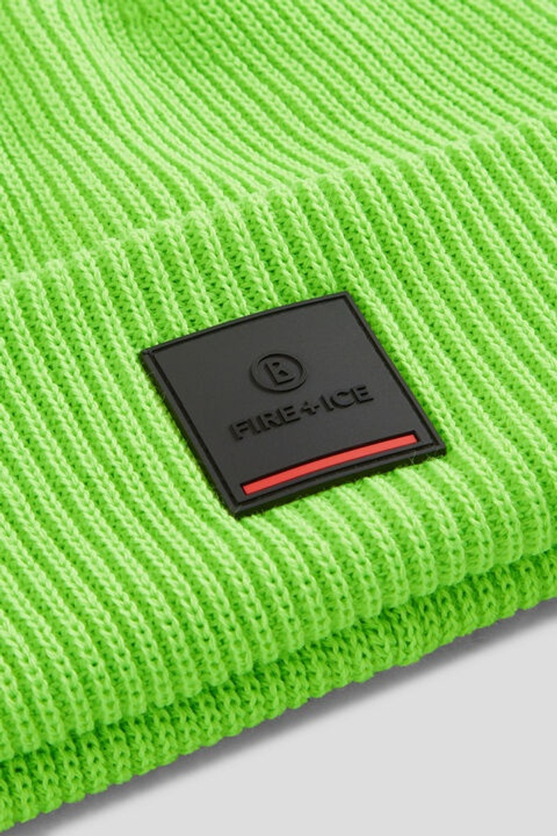 Tarek Knit hat in Lime 3