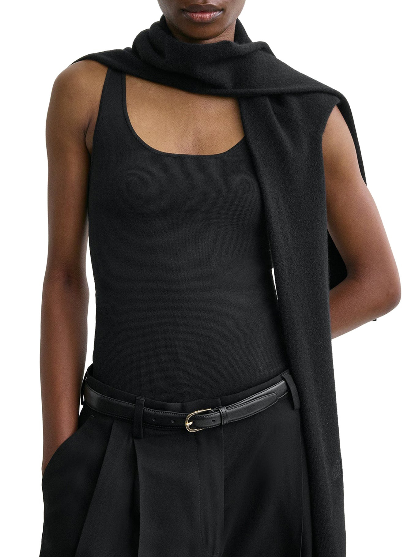 SCARF WITH SLEEVES - 4