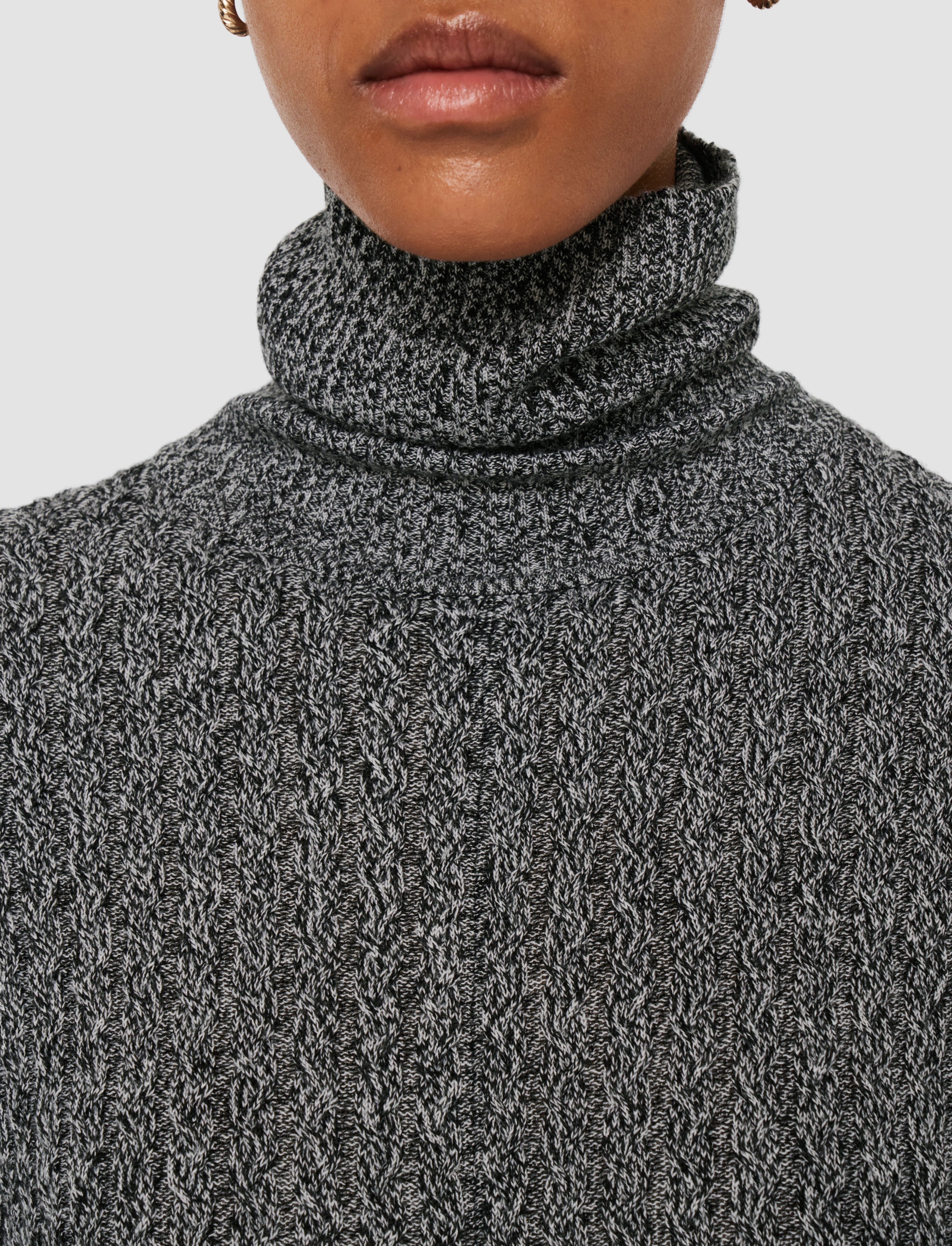 Ribbed Cable Knit Dress - 4