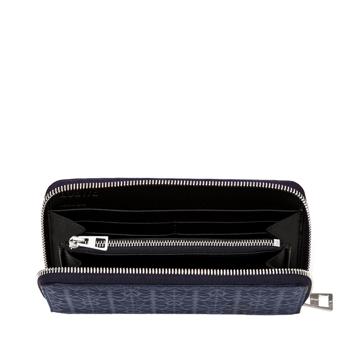 Zip around wallet in calfskin - 2