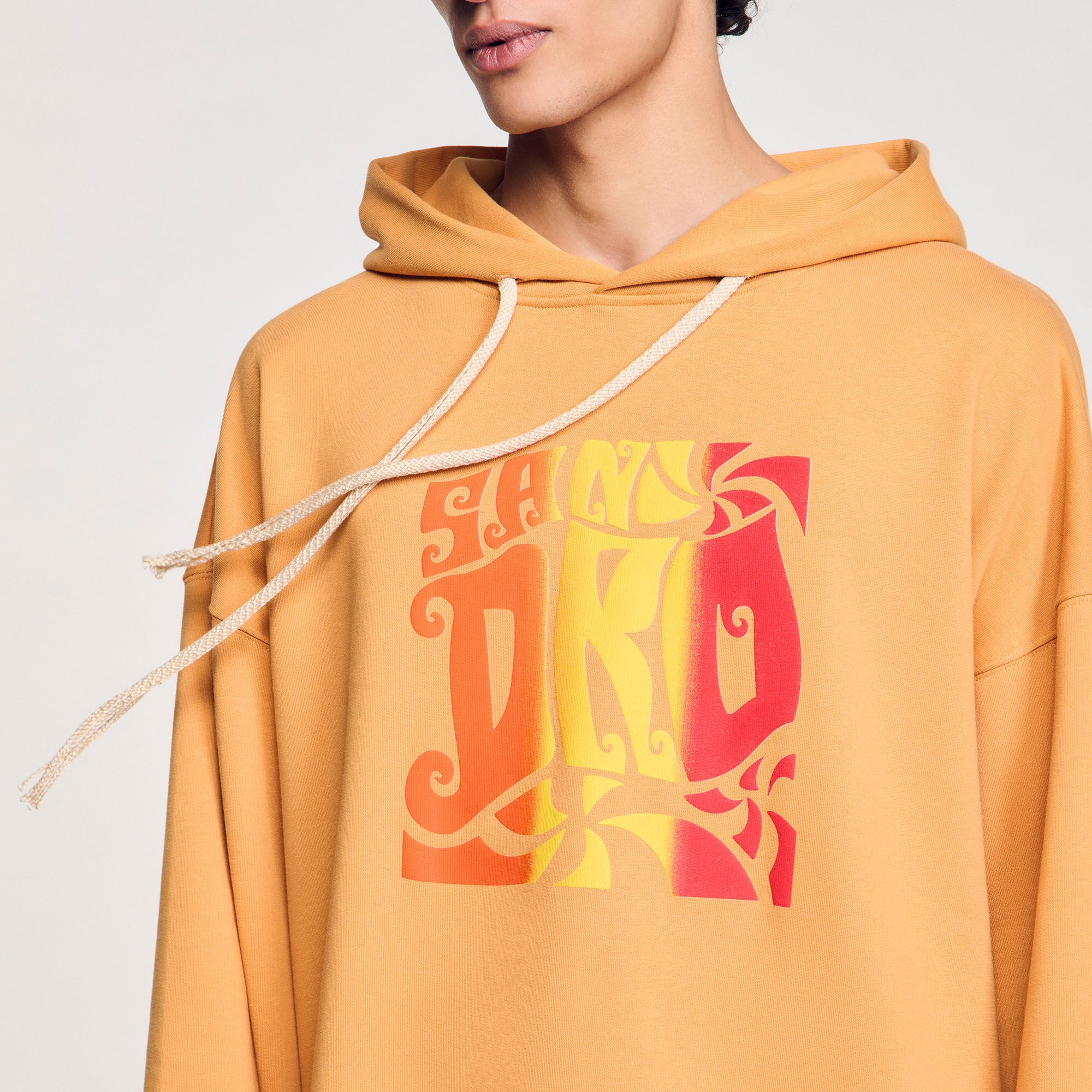 HOODED SWEATSHIRT - 3