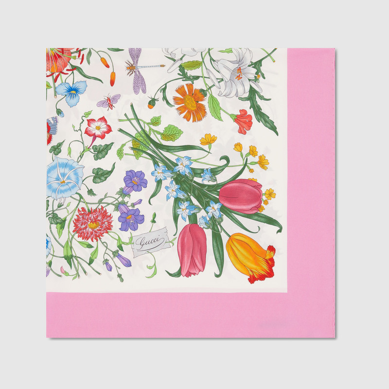 GUCCI Printed silk twill carré outlook