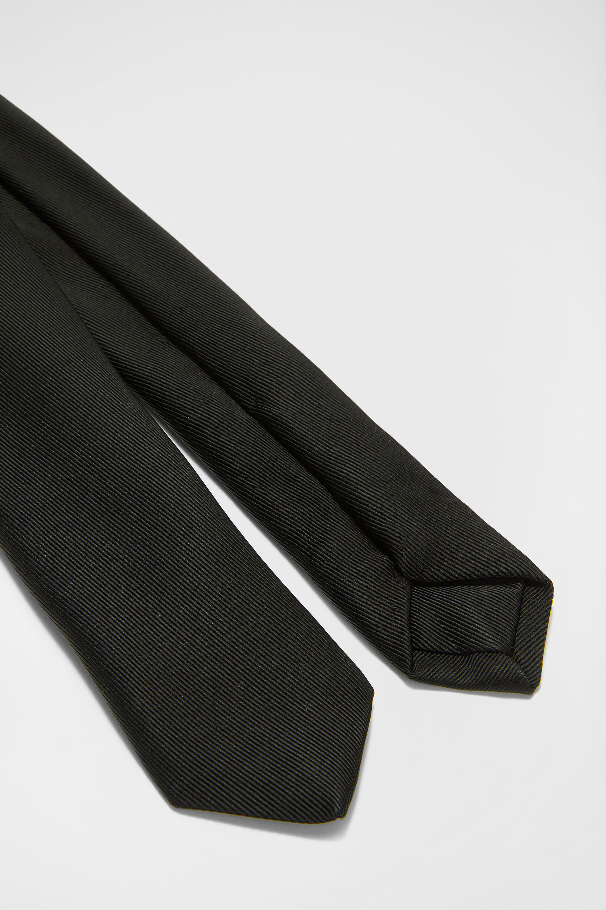 Tie - 2