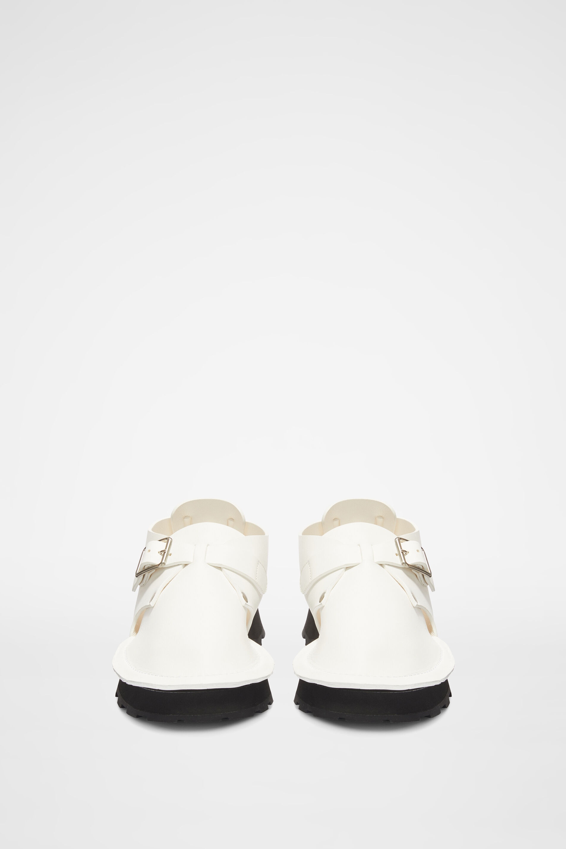 Low-Cut Shoes - 5