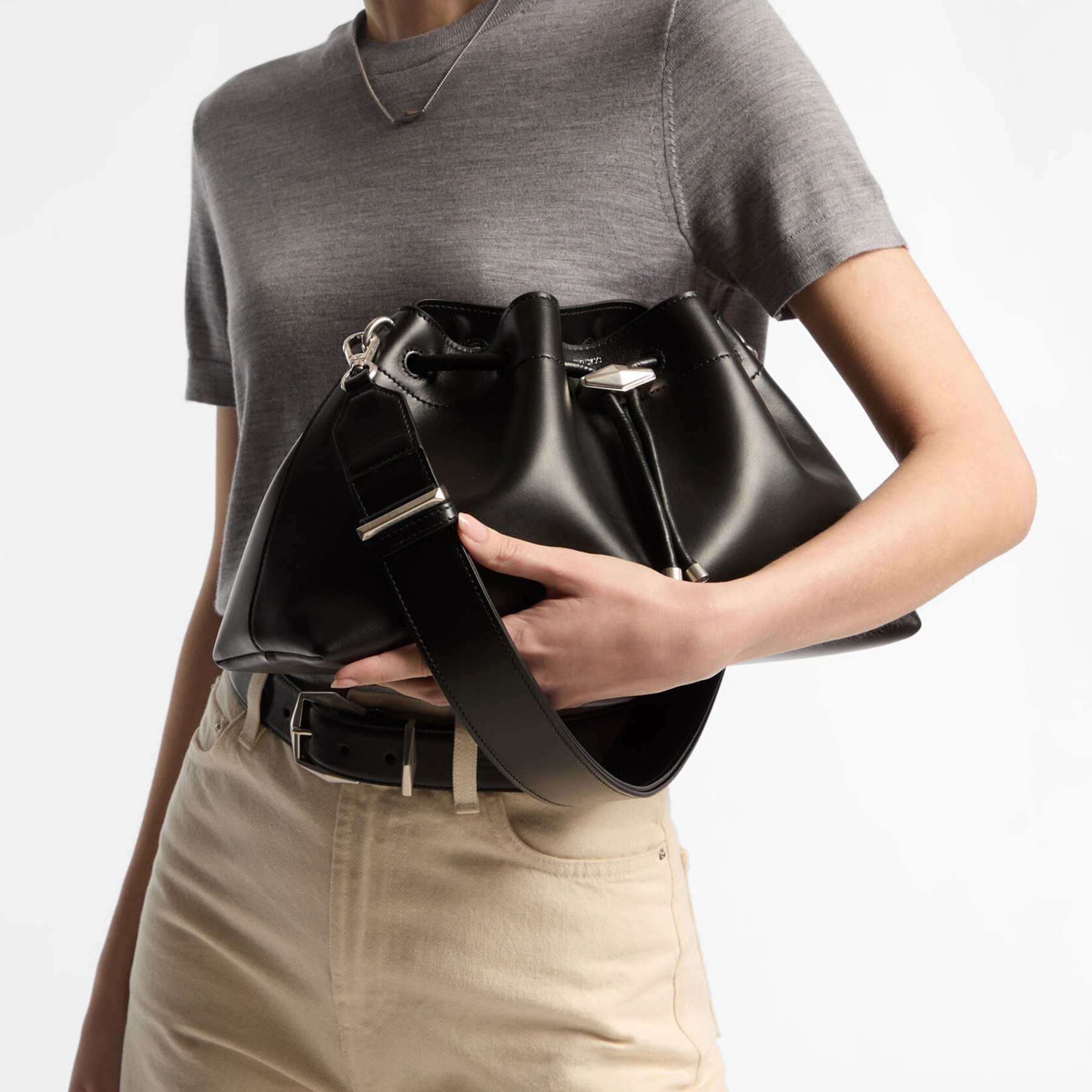 Cinch M
Black Calf Leather Bag - 2