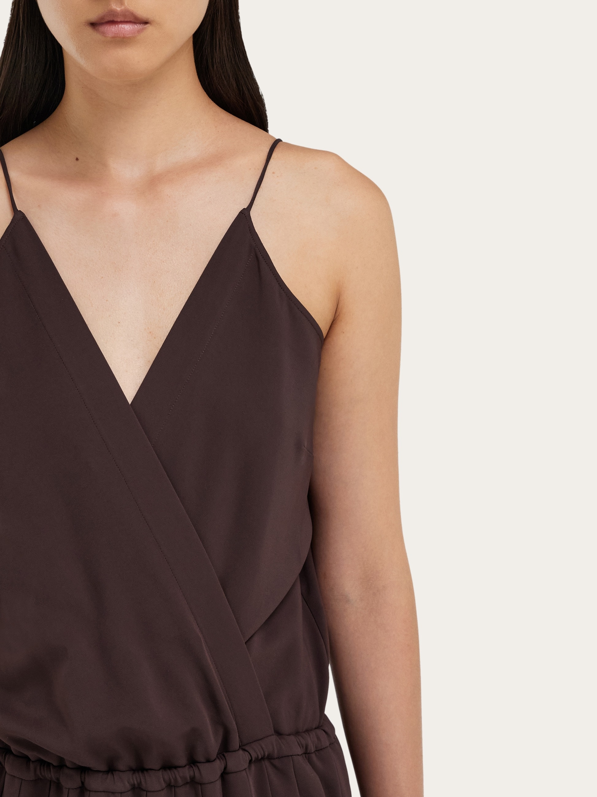 Long dress with pleated skirt - 4