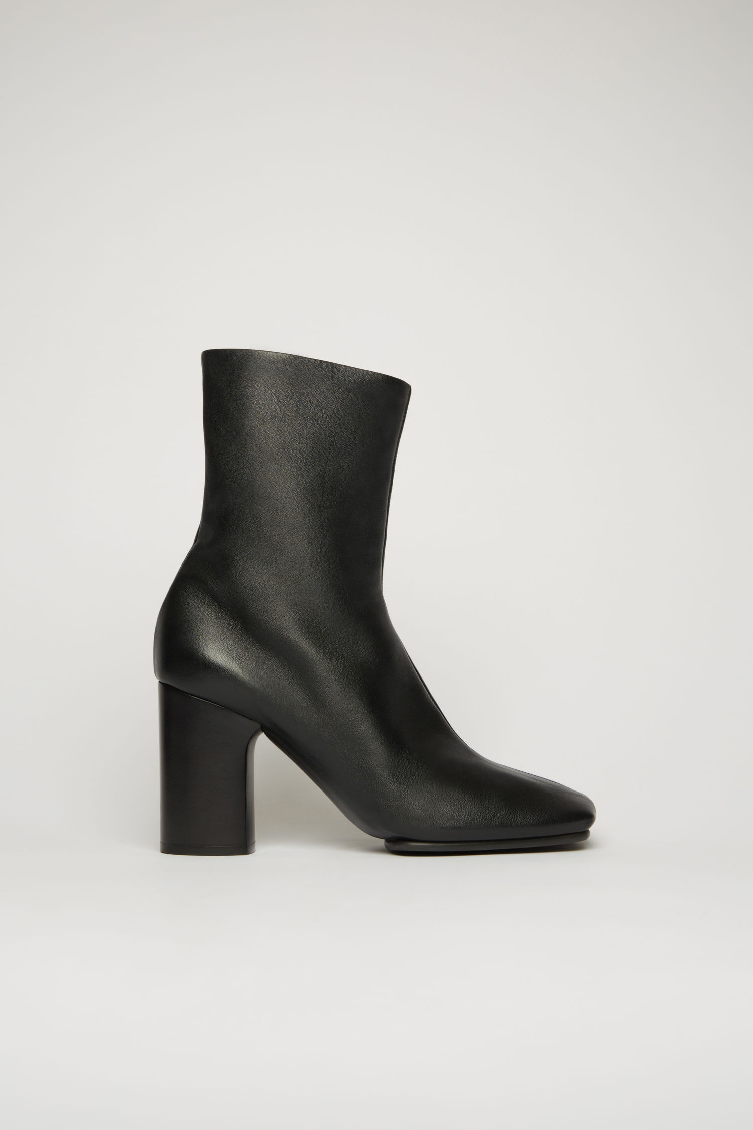 Leather ankle boots black - 1