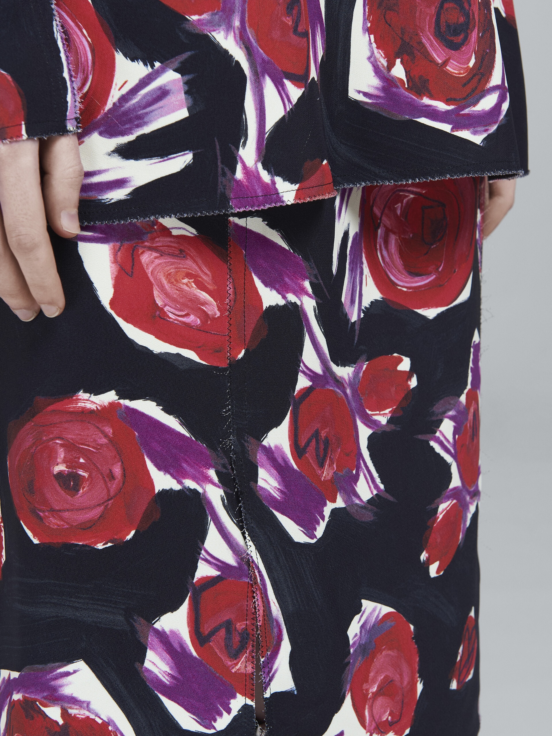 SPINNING ROSES PRINT CADY TULIP SKIRT - 4