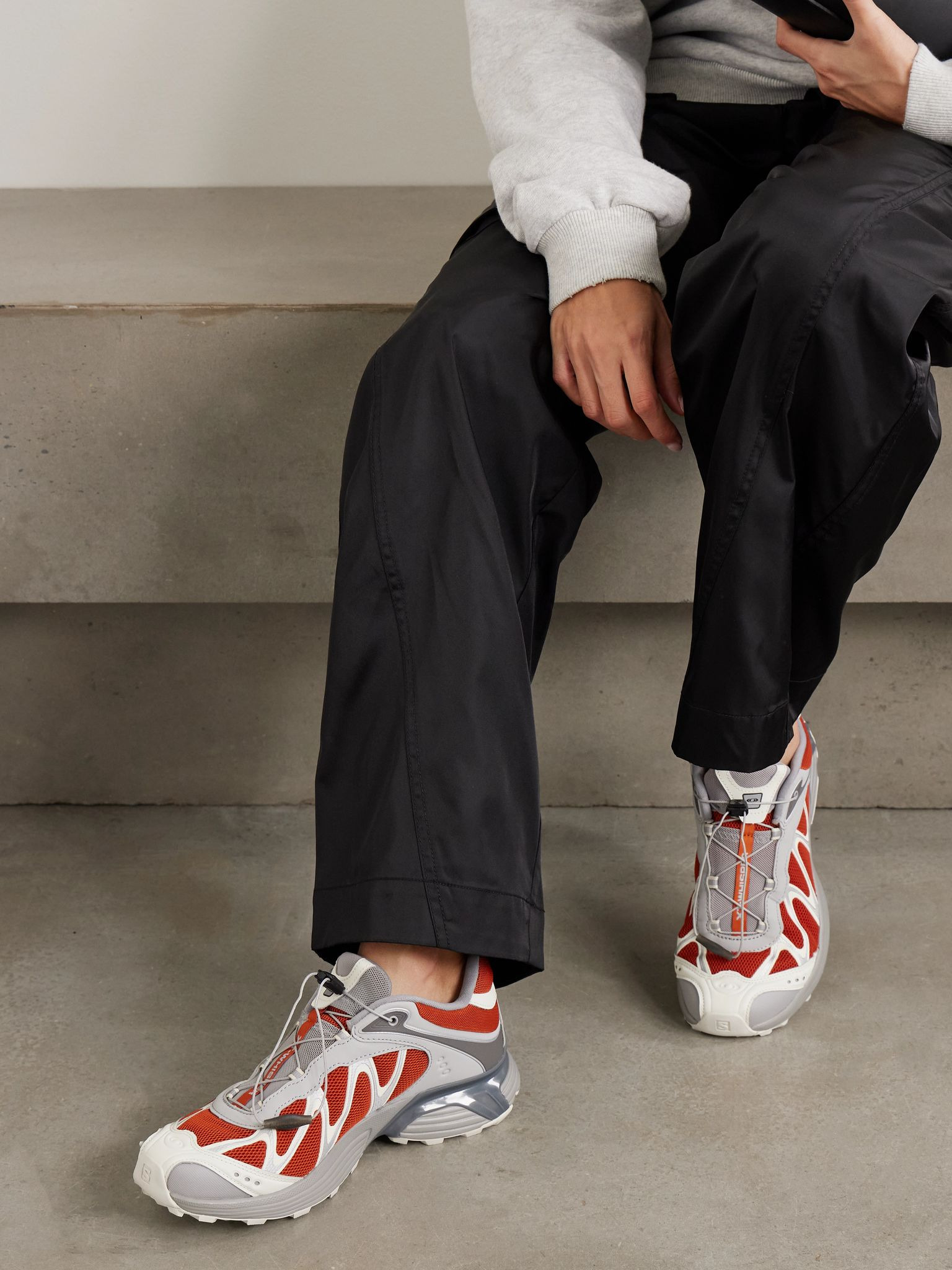 XT-Whisper rubber-trimmed mesh sneakers Red - 2