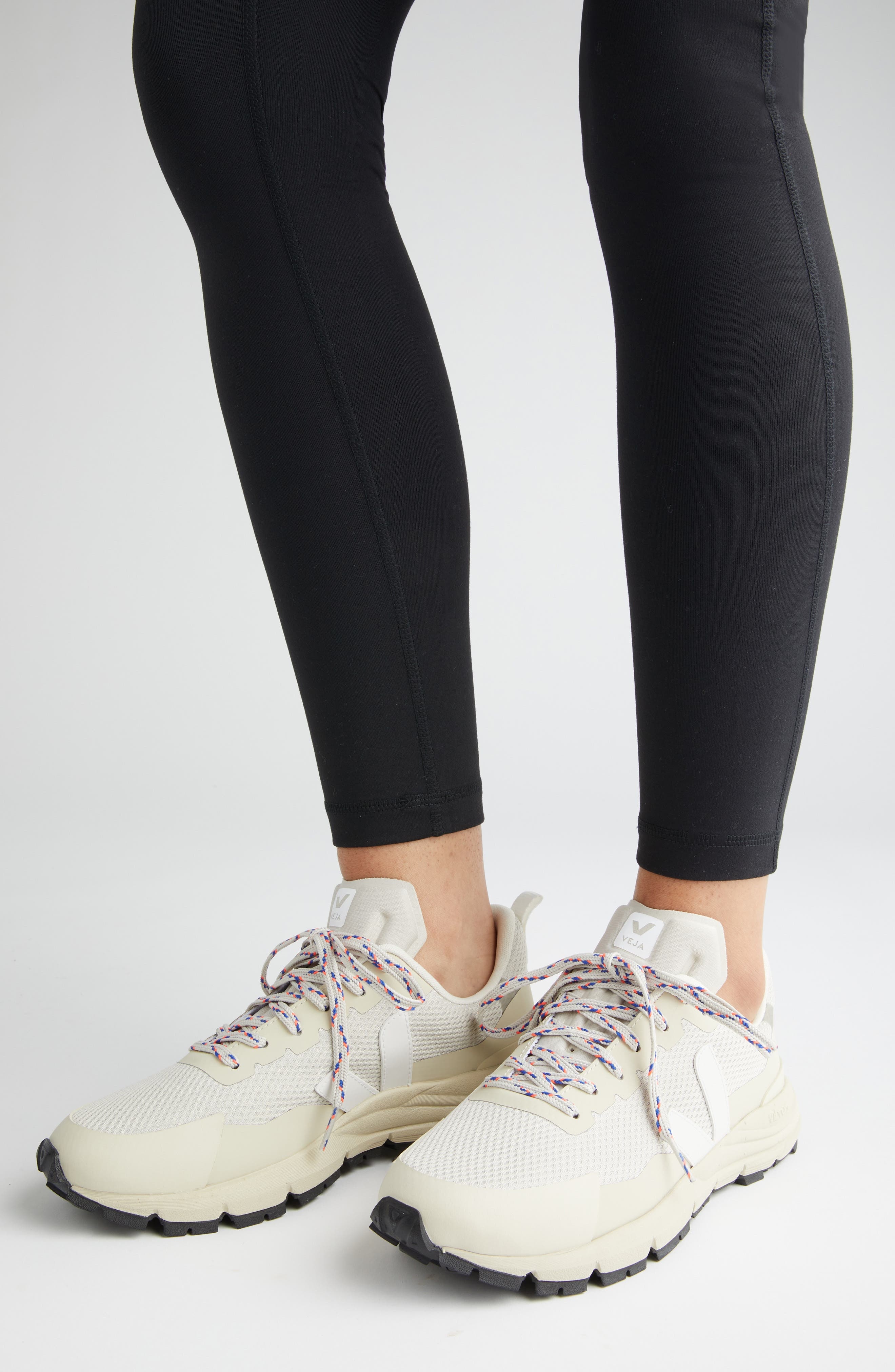 Veja Dekkan Alveomesh Sneaker in Natural White at Nordstrom - 7