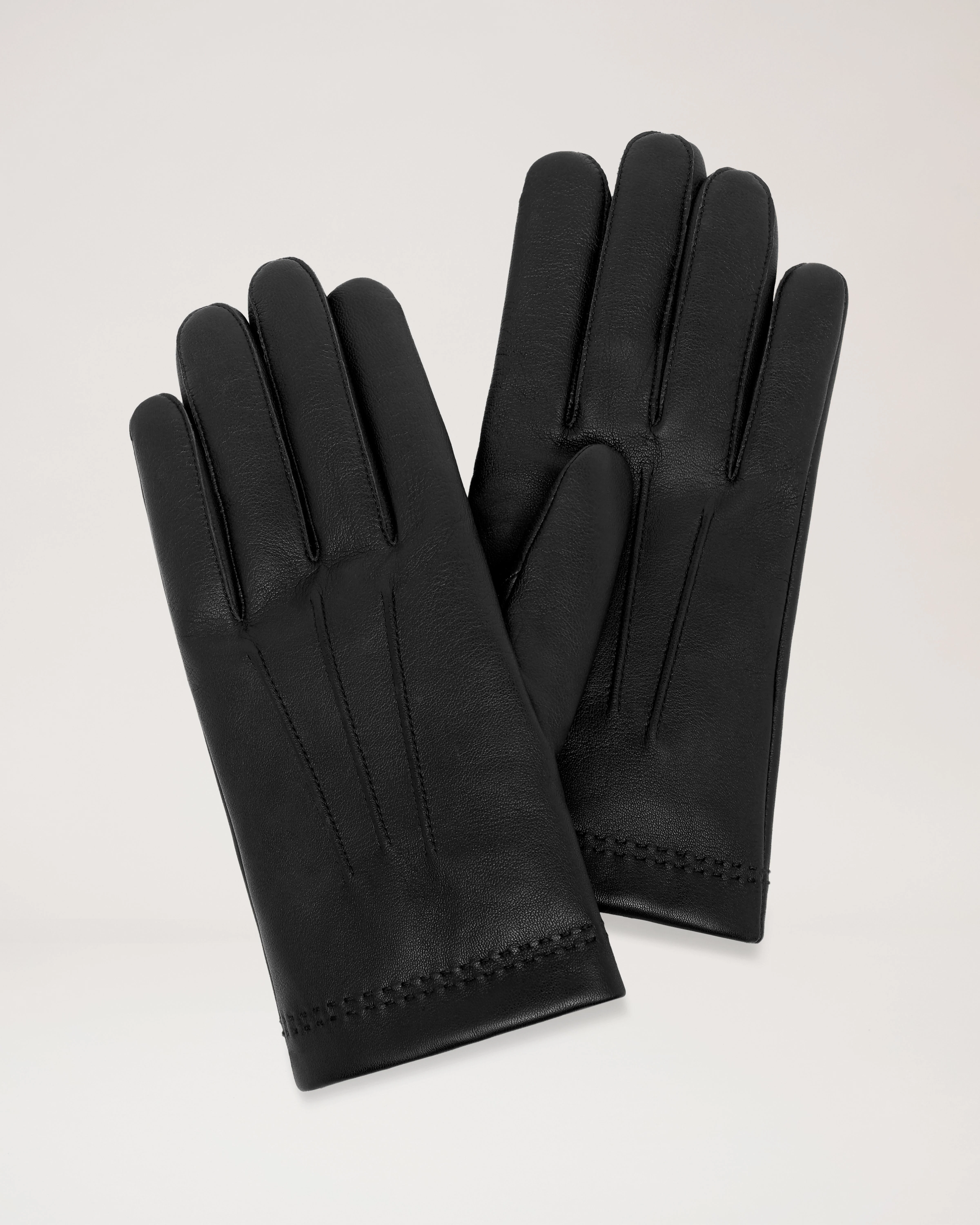 Men's Soft Nappa Gloves
Black Smooth Nappa - 1