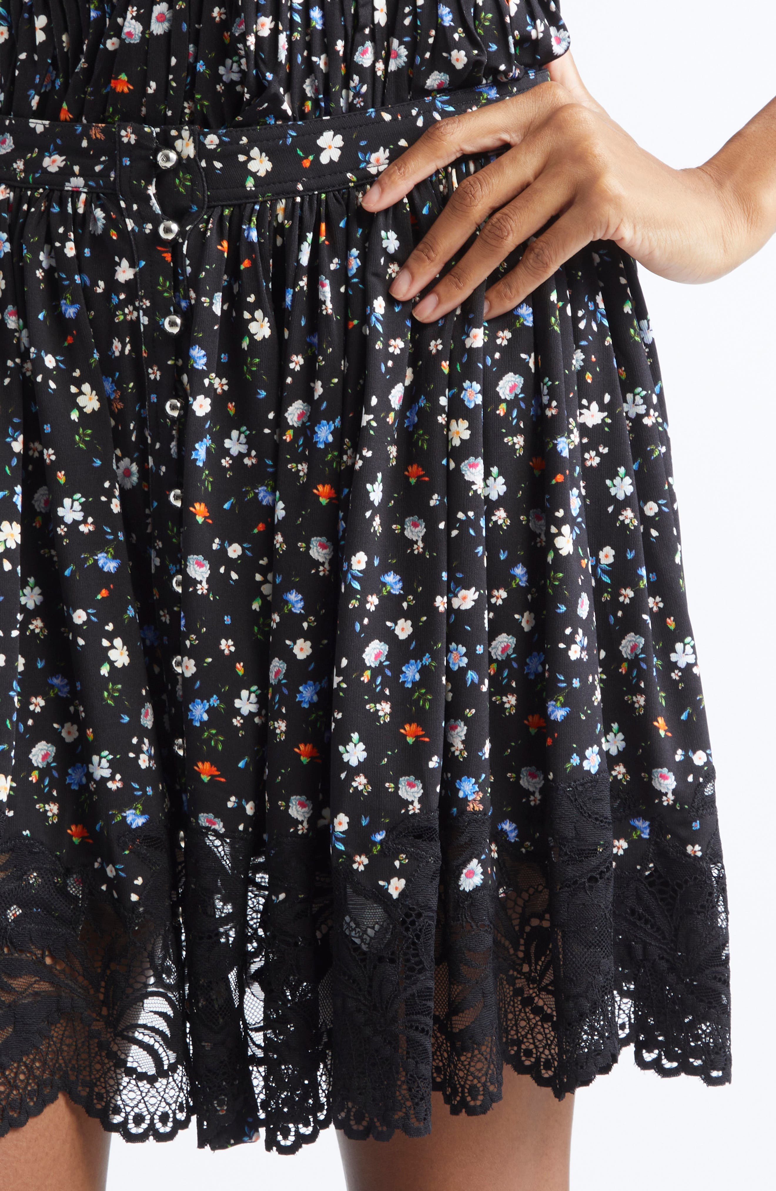 Rabanne Ditsy Floral Lace Trim Skirt in Black at Nordstrom - 5