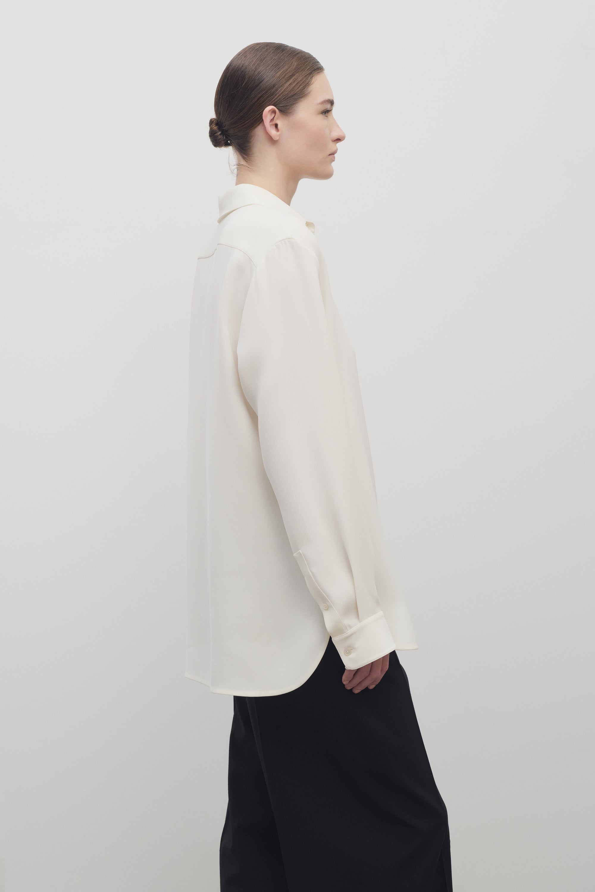 Vanda Shirt in Silk - 4