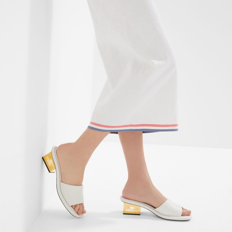 FENDI Baguette outlook