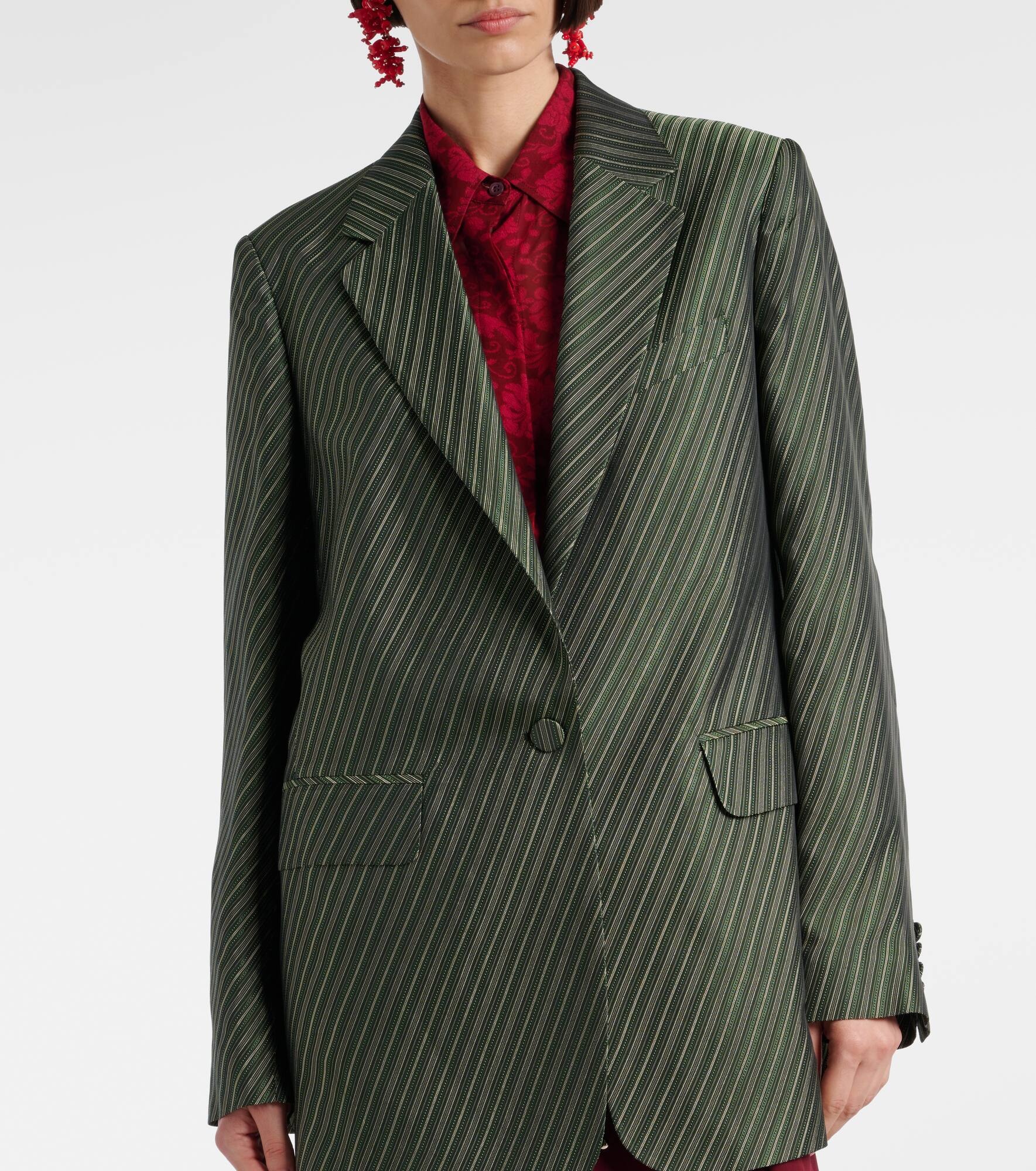 Striped blazer - 6