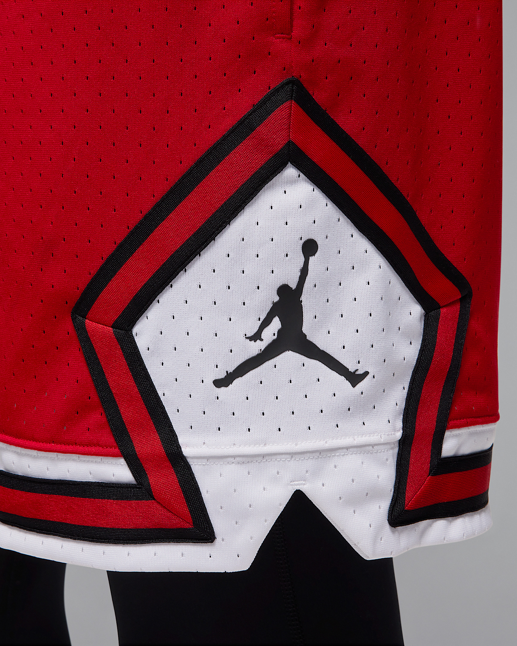 Jordan Sport Men's Dri-FIT Mesh Diamond Shorts - 5