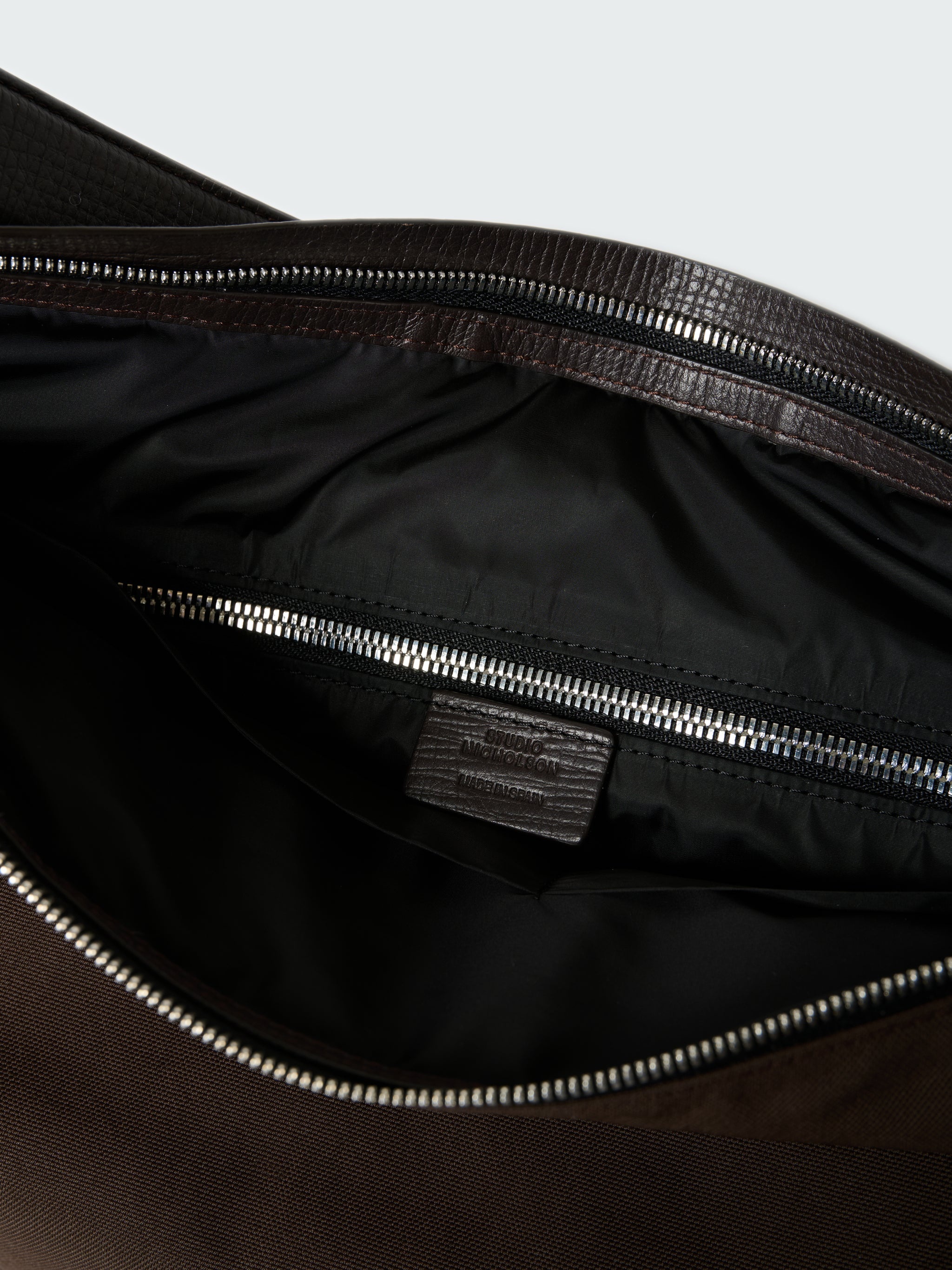Airport Bag Medium - 13