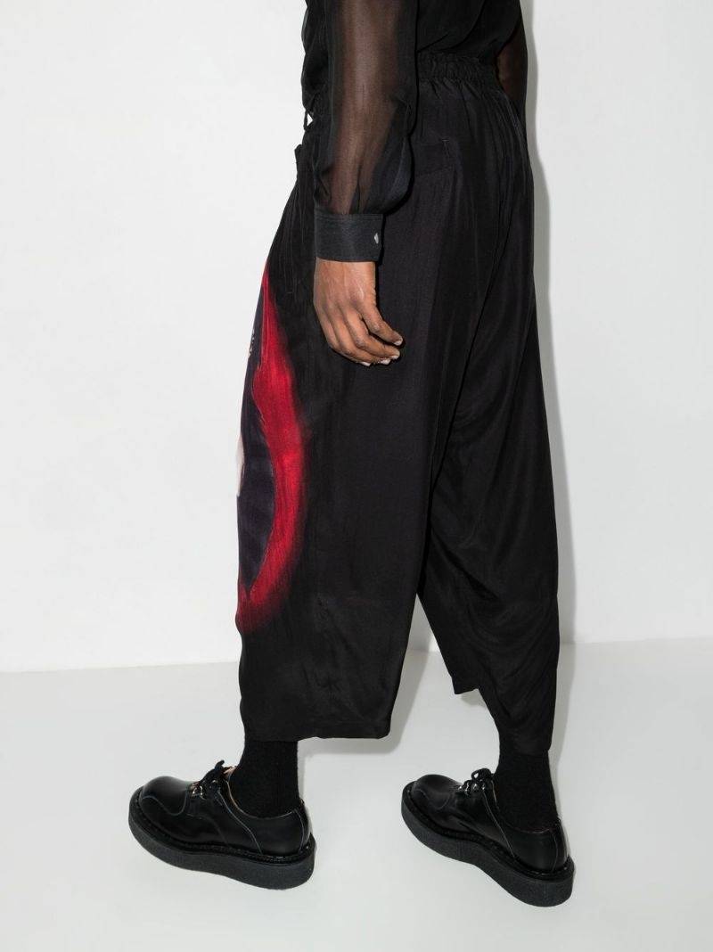 graphic-print cropped silk trousers 3