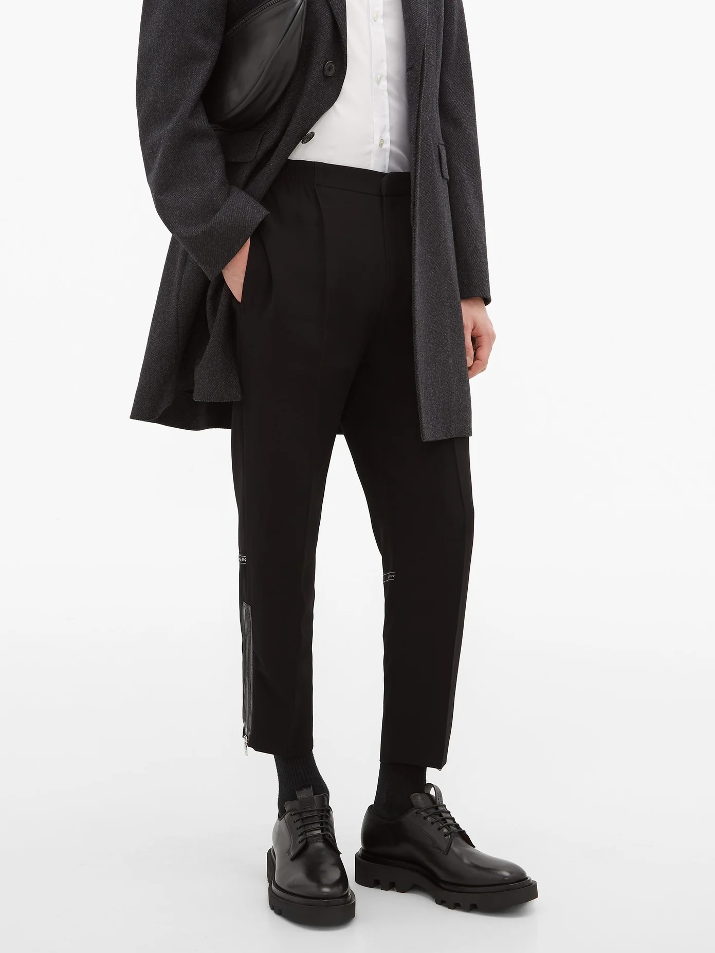 Logo-tape ankle-zip crepe trousers - 6