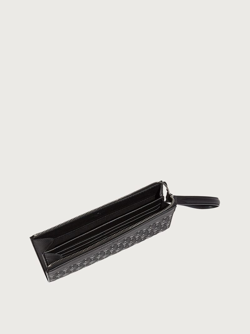 Gancini document holder 5