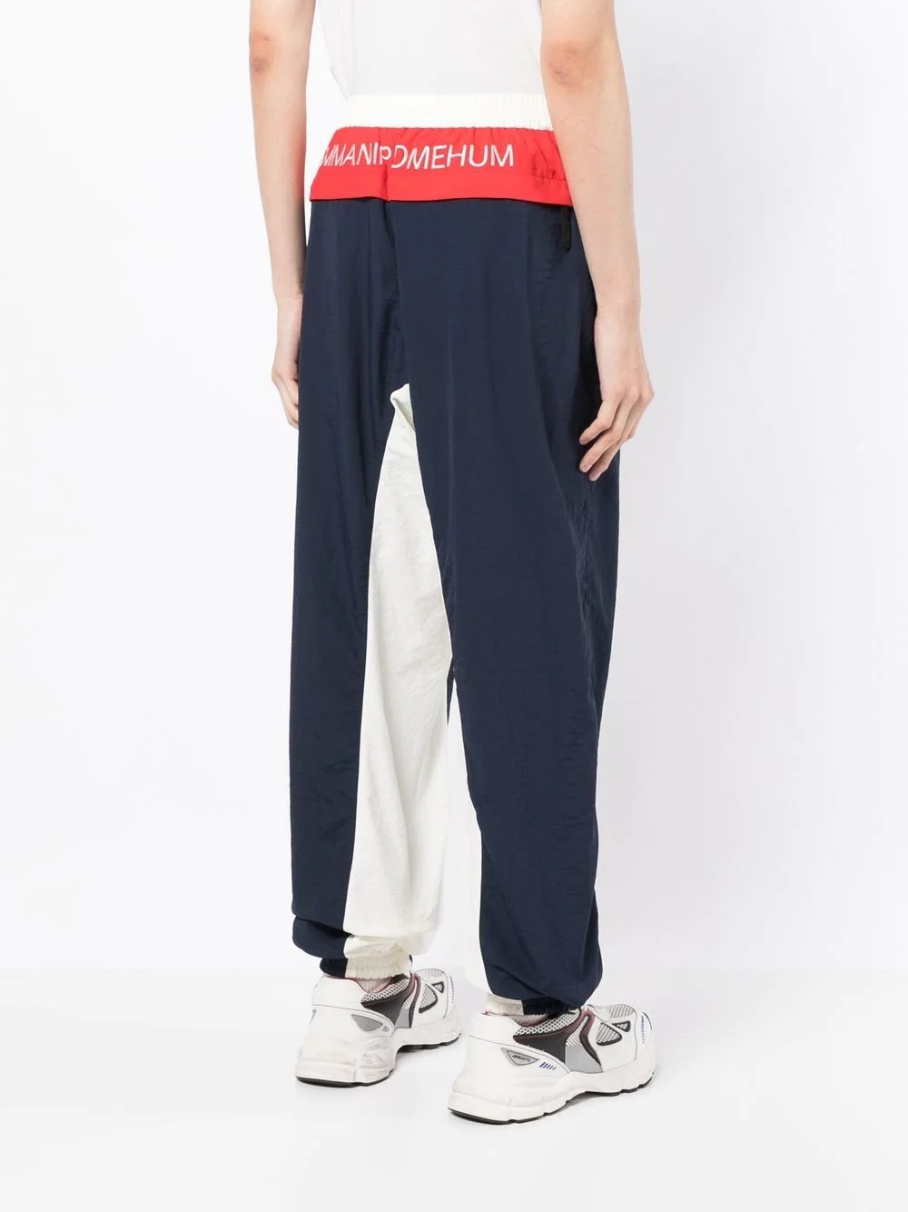 slogan-print colour-block trousers - 4