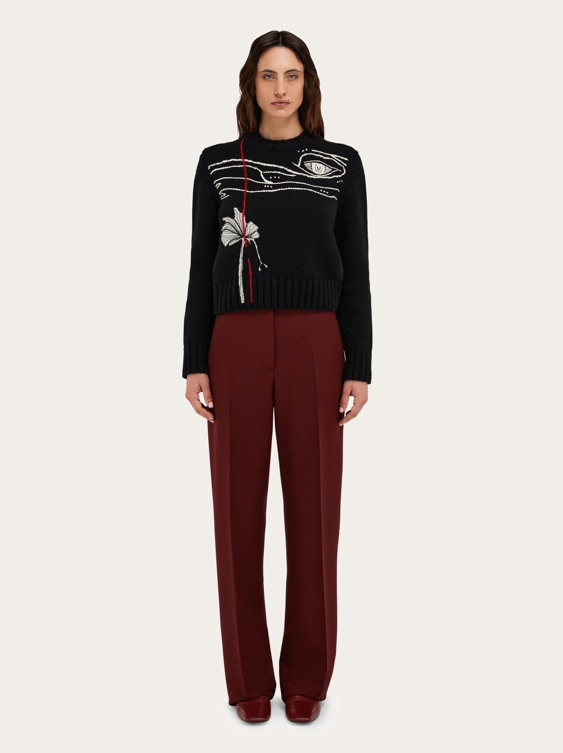 Sweater with embroidery detail - 7